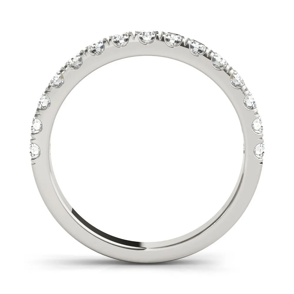 14K White Gold Round Brilliant Diamond Pave Wedding Ring (.25ctw)
