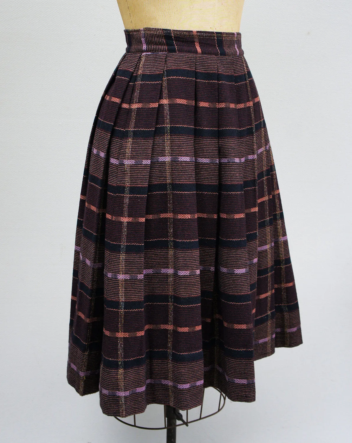 1950's Lilac Pleated Wool Skirt - Size S