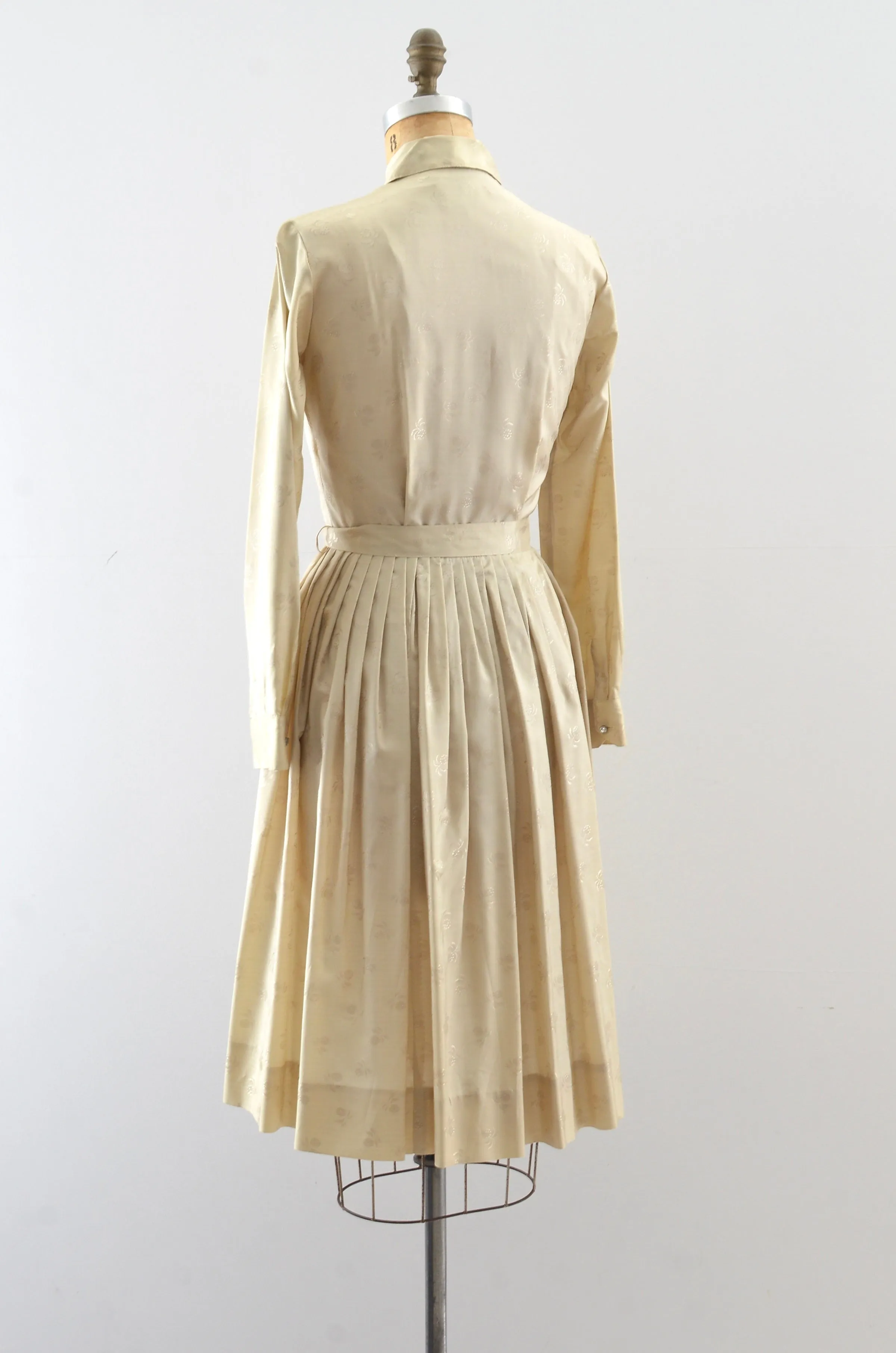 50's Light Beige Shirtdress