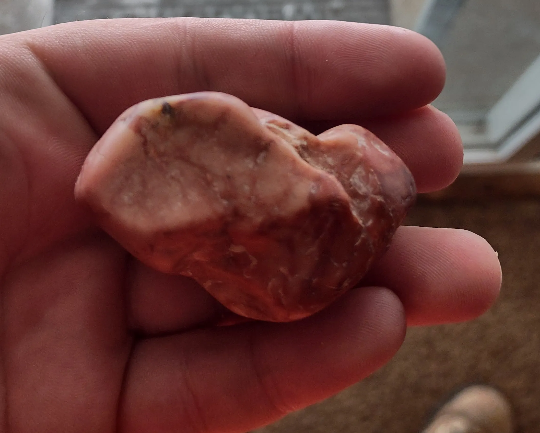 90 g GREAT PINK COLOR SUEVITE FROM ELDORADO BAR