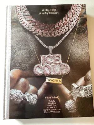 A Hip-Hop Jewelry History