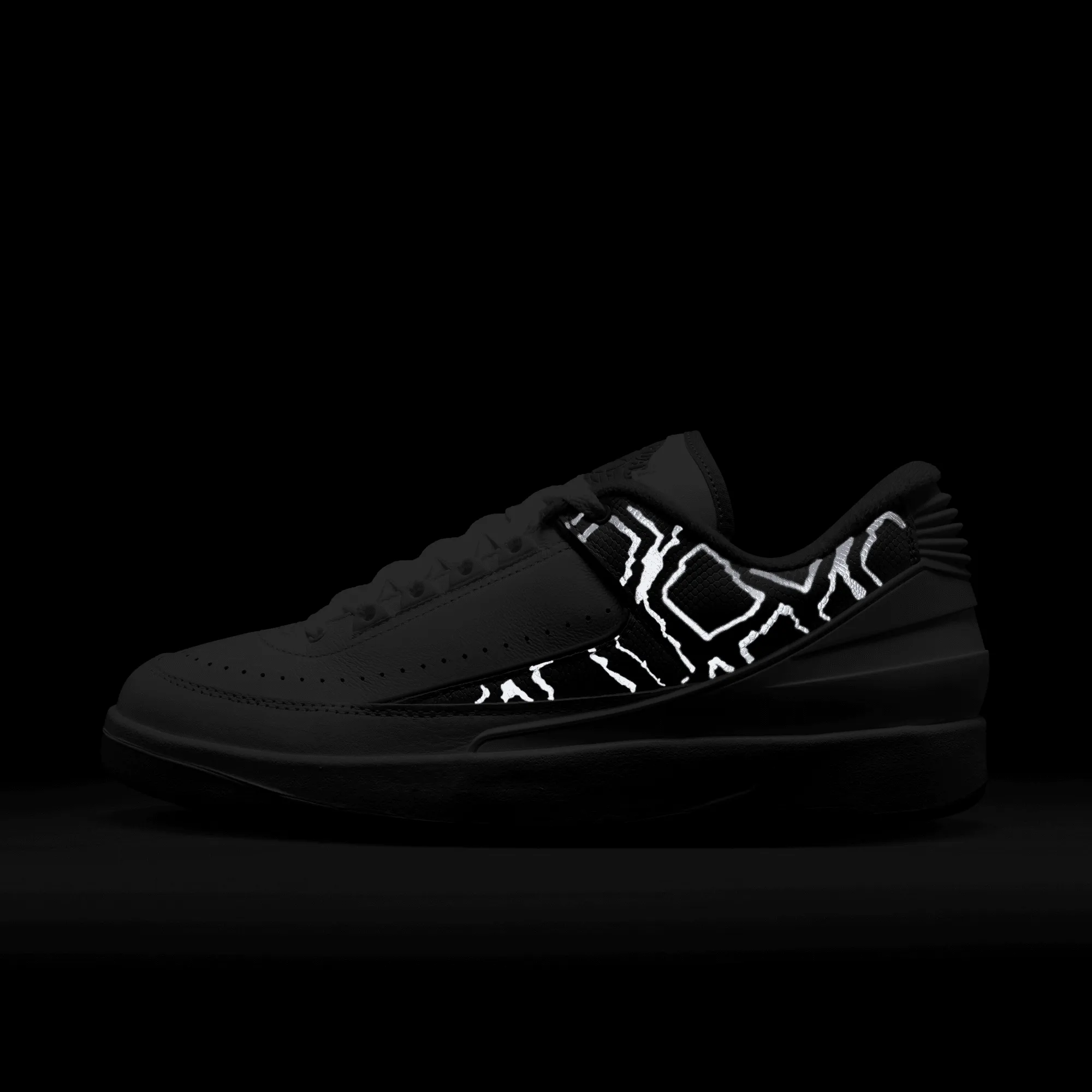 AIR JORDAN 2 RETRO LOW