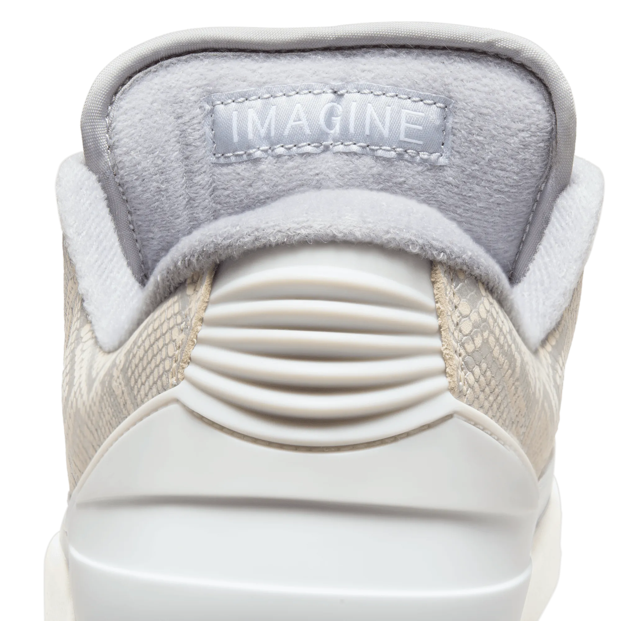 AIR JORDAN 2 RETRO LOW