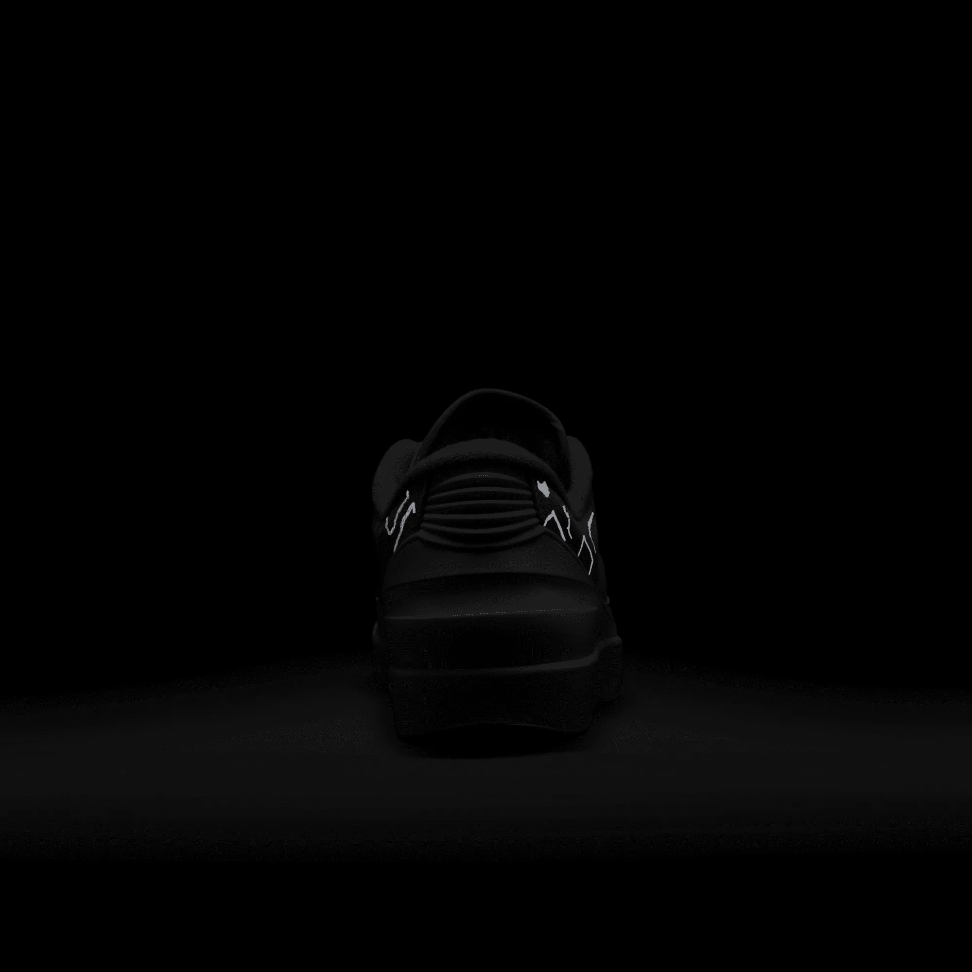 AIR JORDAN 2 RETRO LOW