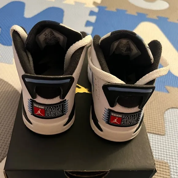 Air Jordan 6 Retro TD 'UNC Home, size 5C, blue &amp; white