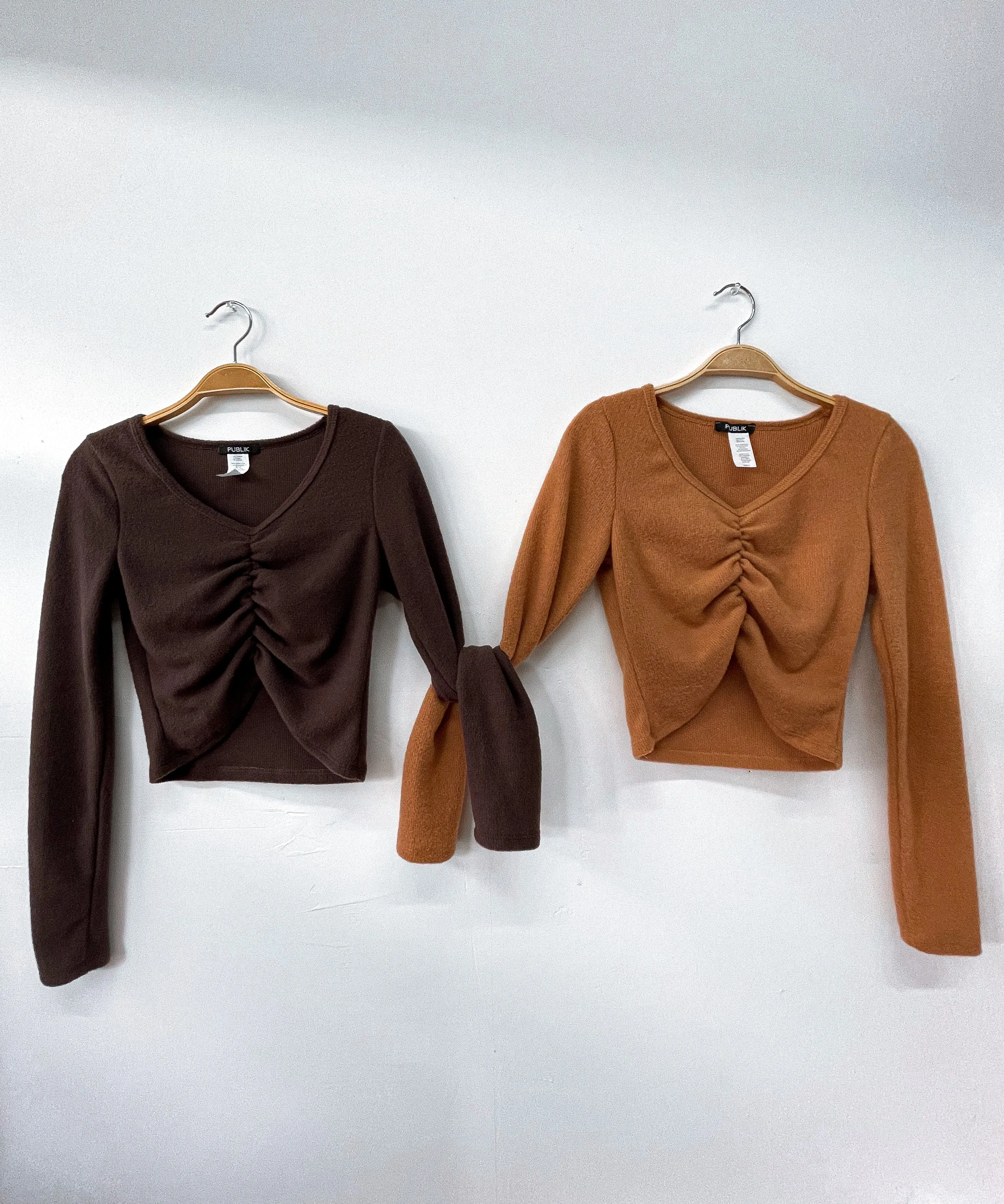 Annalise Ruched Long Sleeve Top - Caramel