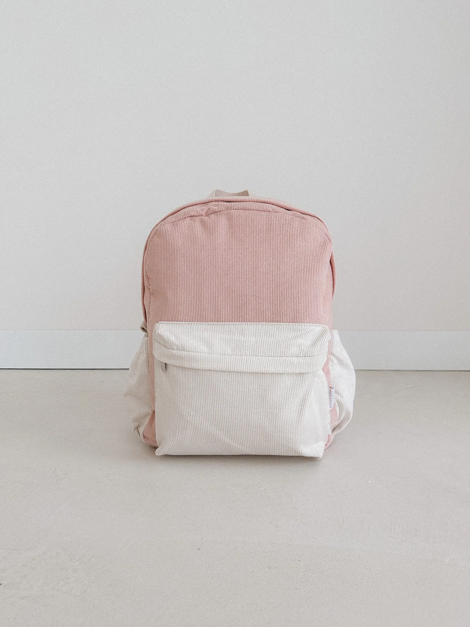 BACKPACK | BLUSH