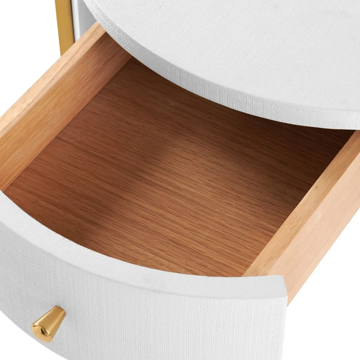 Bodrum Side Table / Vanilla