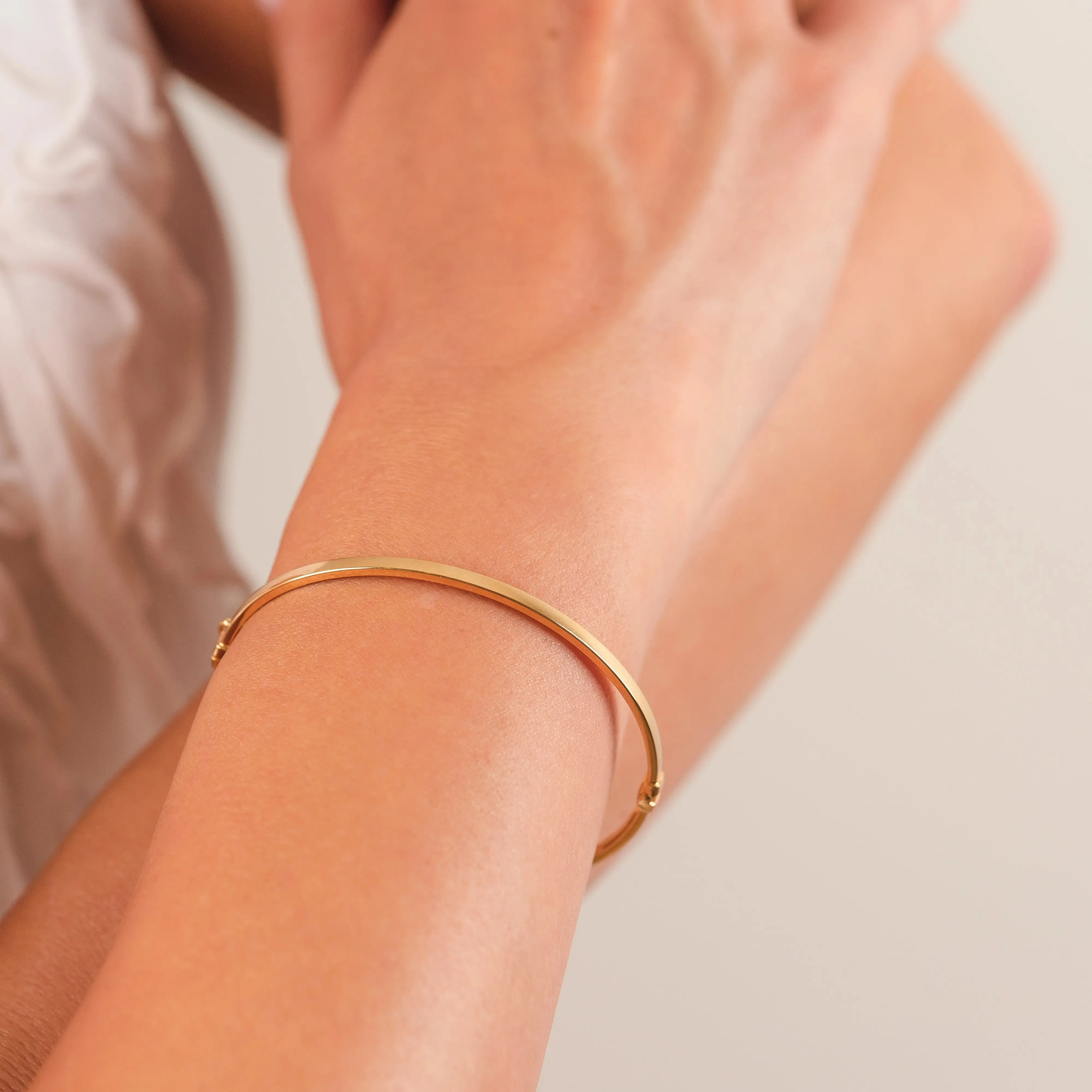Colina Bangle Bracelet