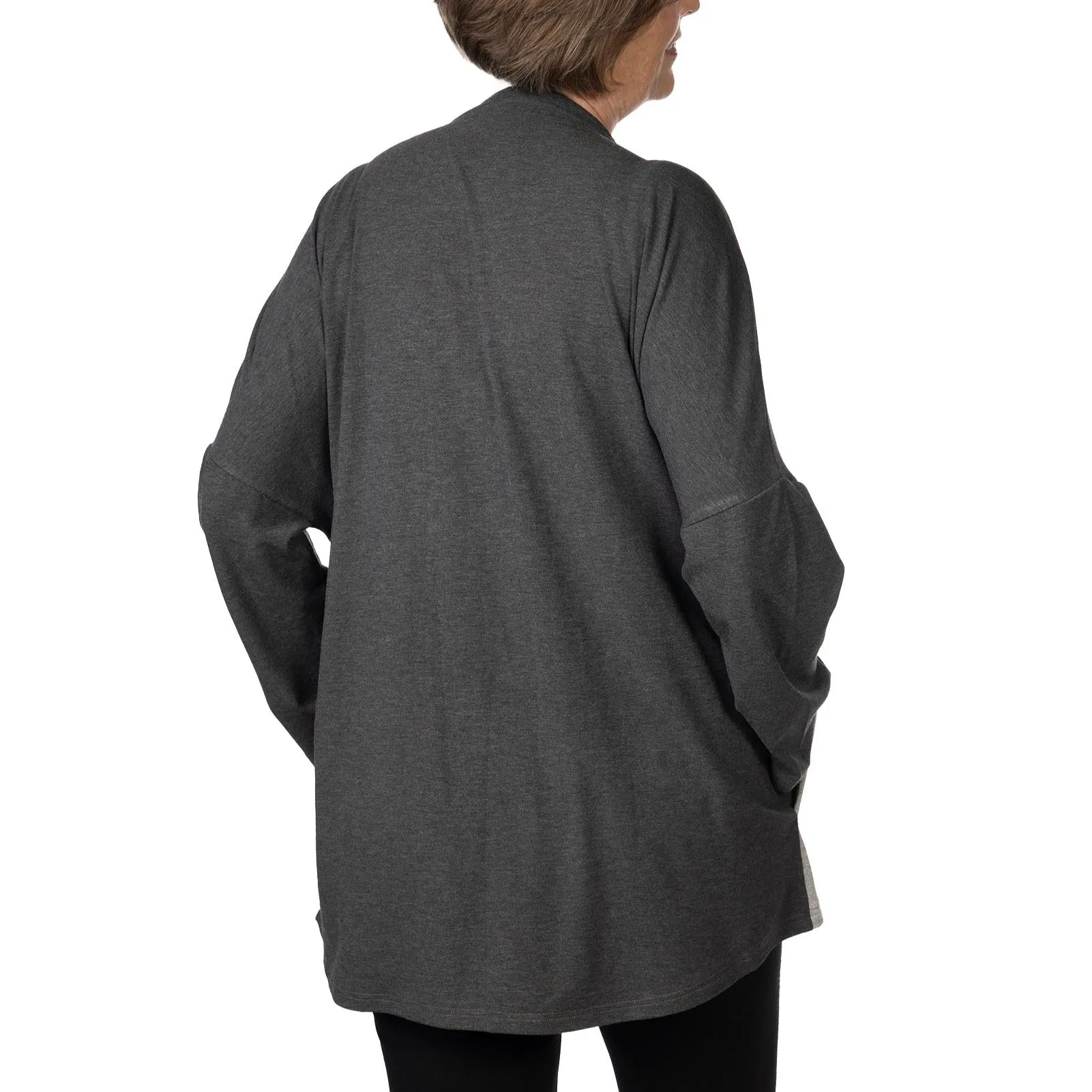 Colorblock Wrap Shirt in Gray with Drain Pockets