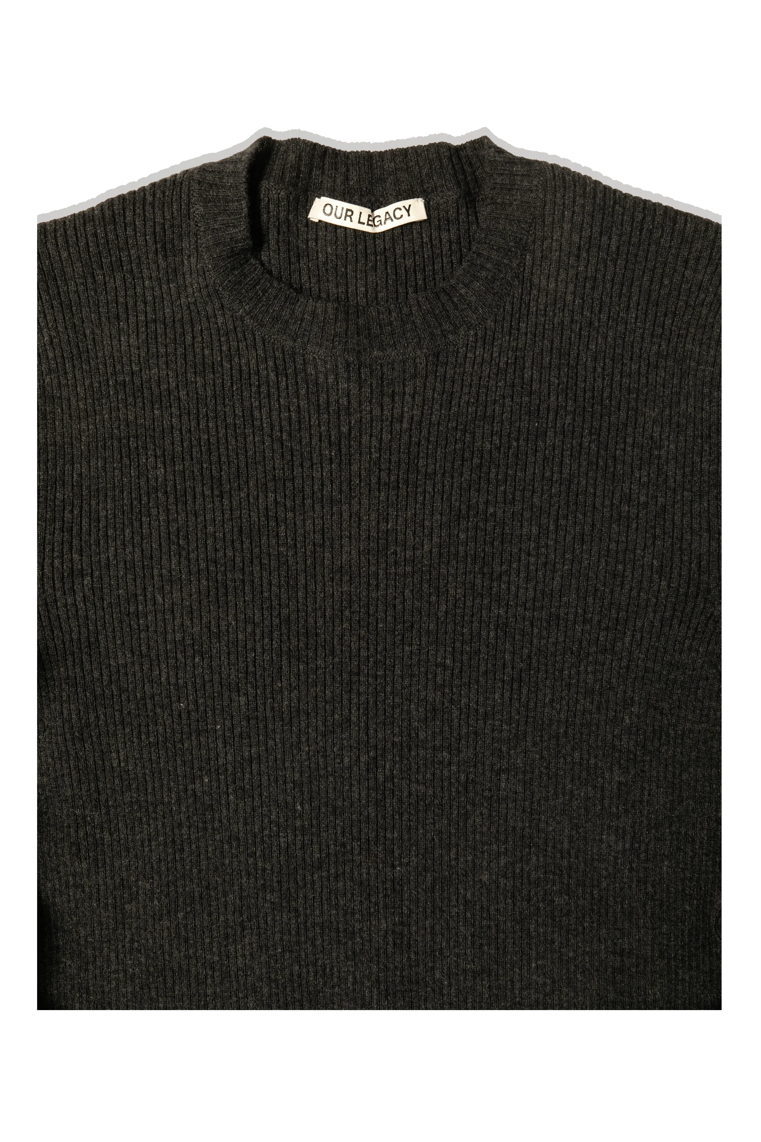 Compact Roundneck