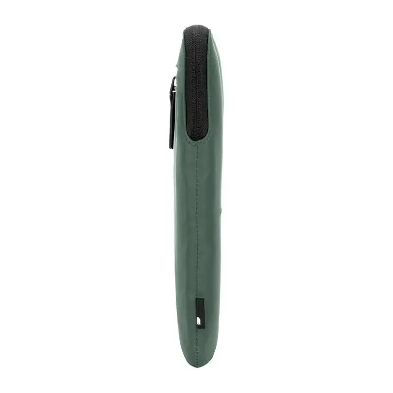 Compact Sleeve with Flight Nylon for 16" MacBook Pro (2016-2024)