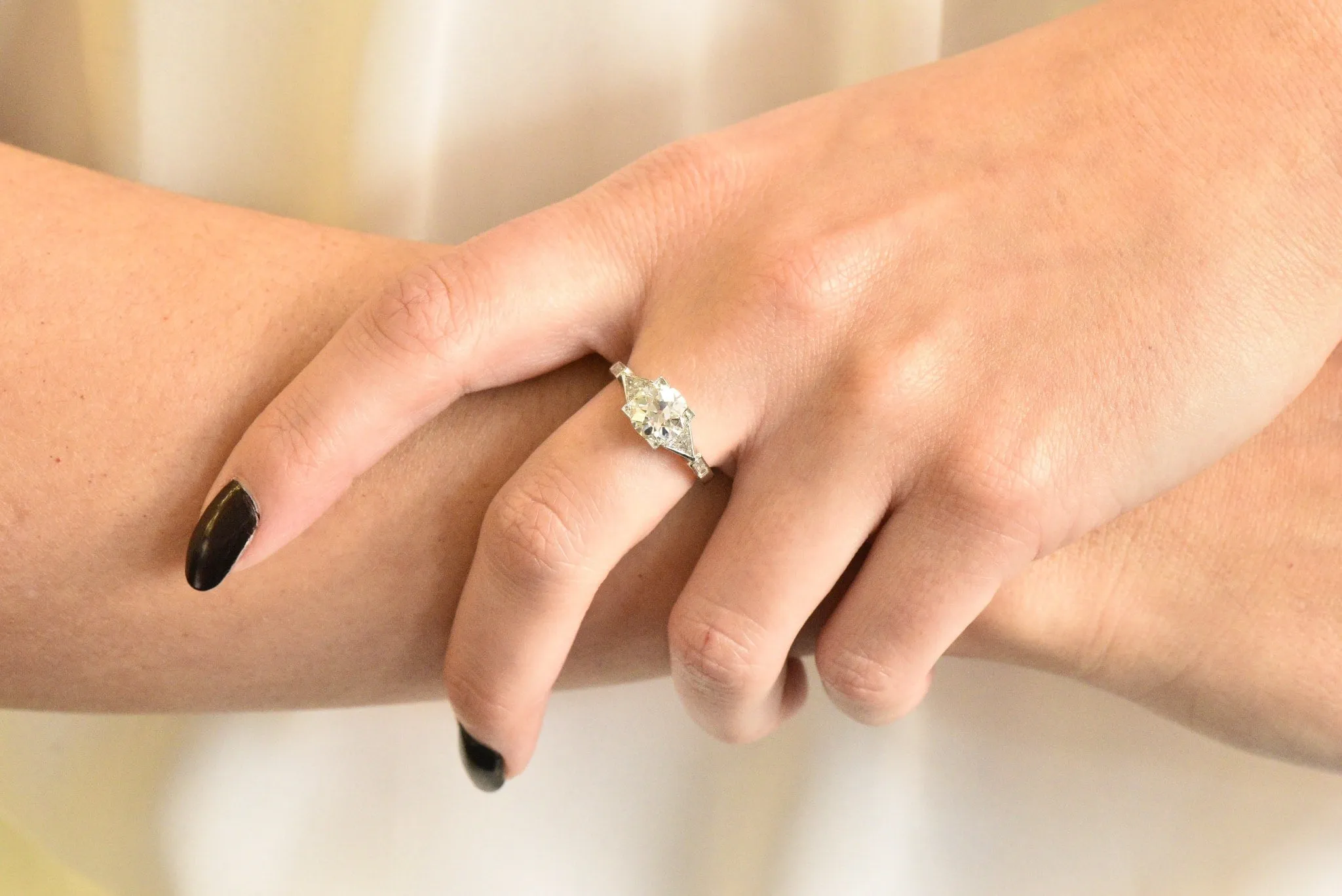 Exquisite Retro 2.08 CTW Diamond Platinum Trillion Engagement Ring GIA