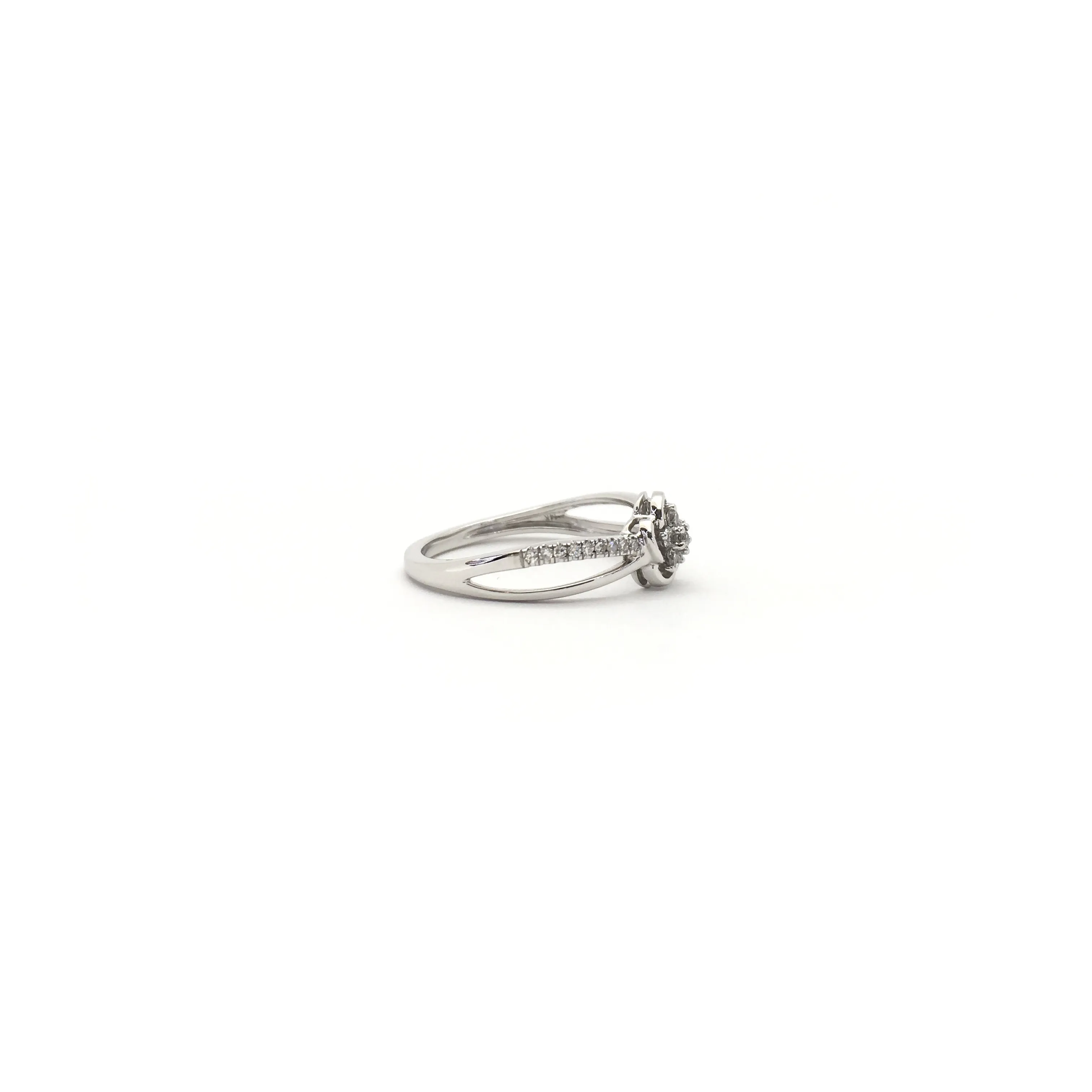 Five Petals Flower Diamond Ring (14K)