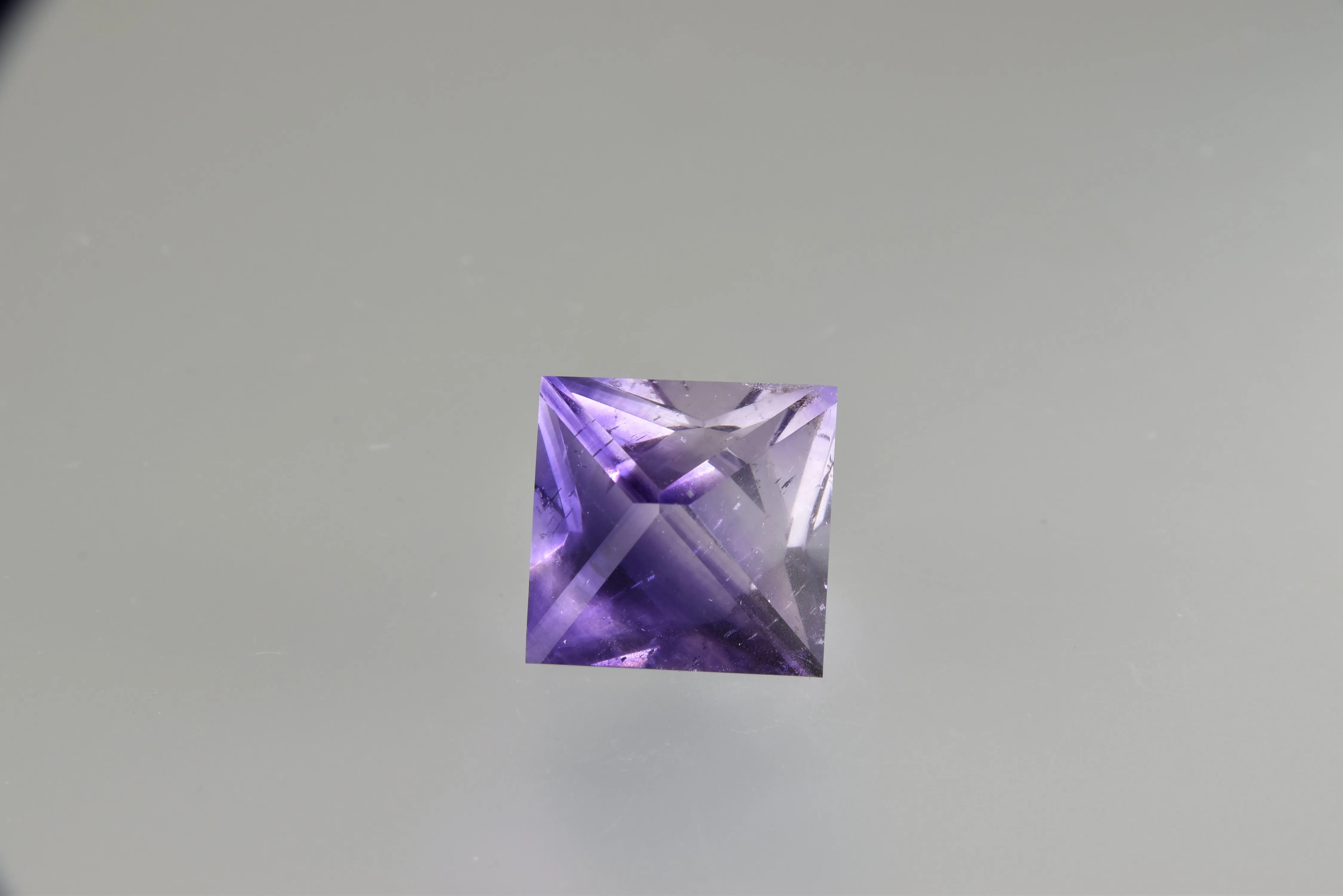 Fluorite, Bahama Pod, Denton Mine, Harris Creek District, Southern Illinois 1.5 cm on edge $45. 10/19