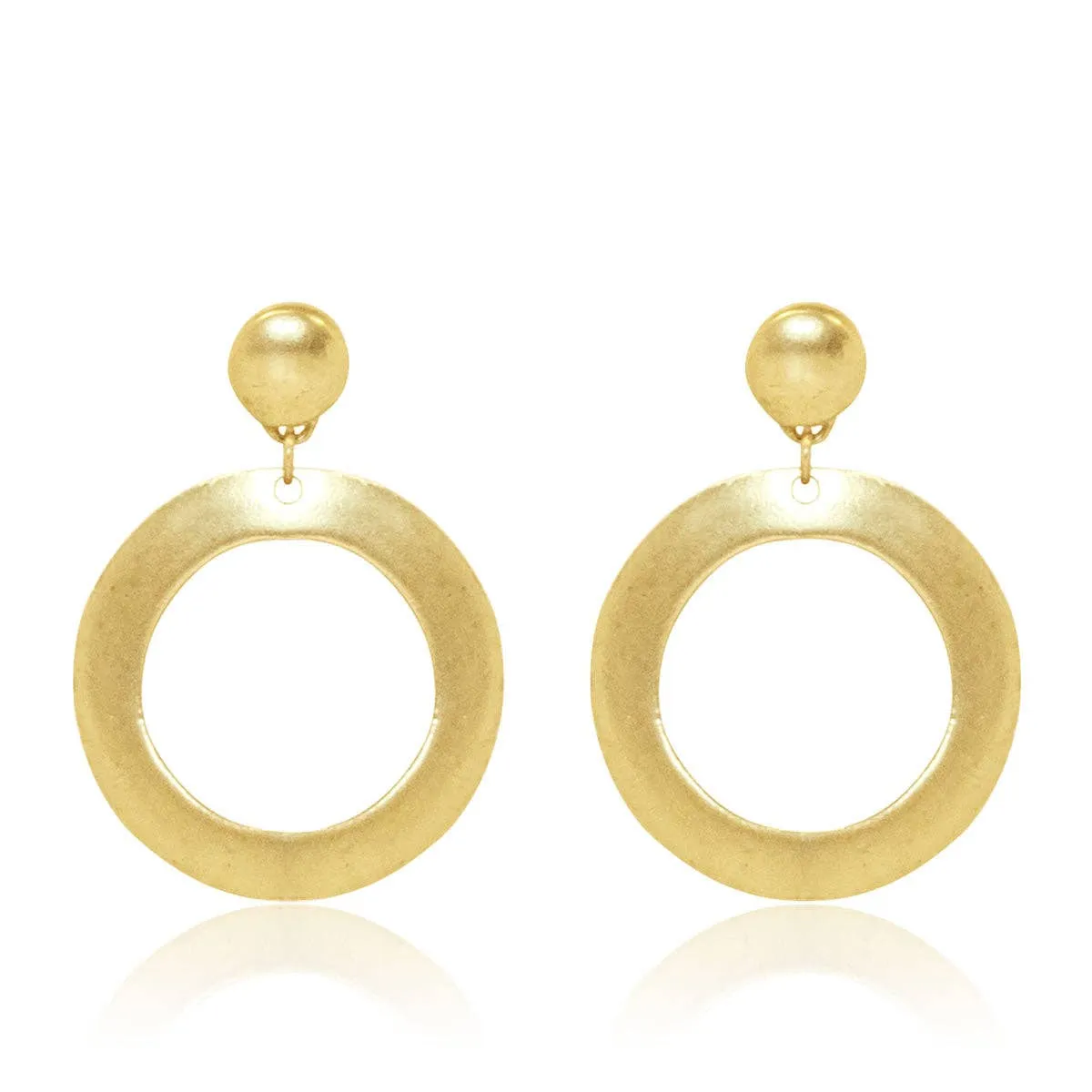 Frontal hoop earrings in gold