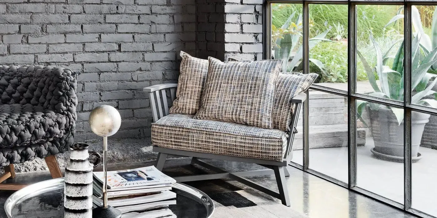 Gray 07 - Armchair