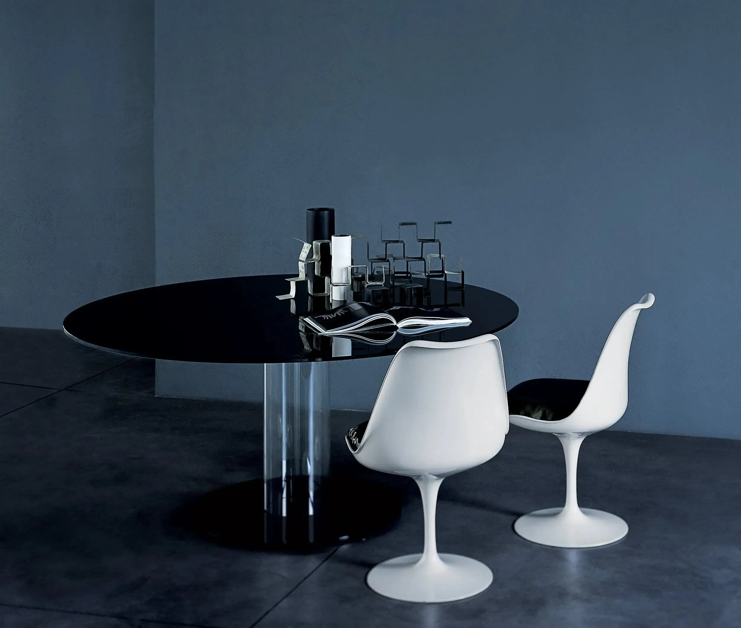 Hub High Glass Table