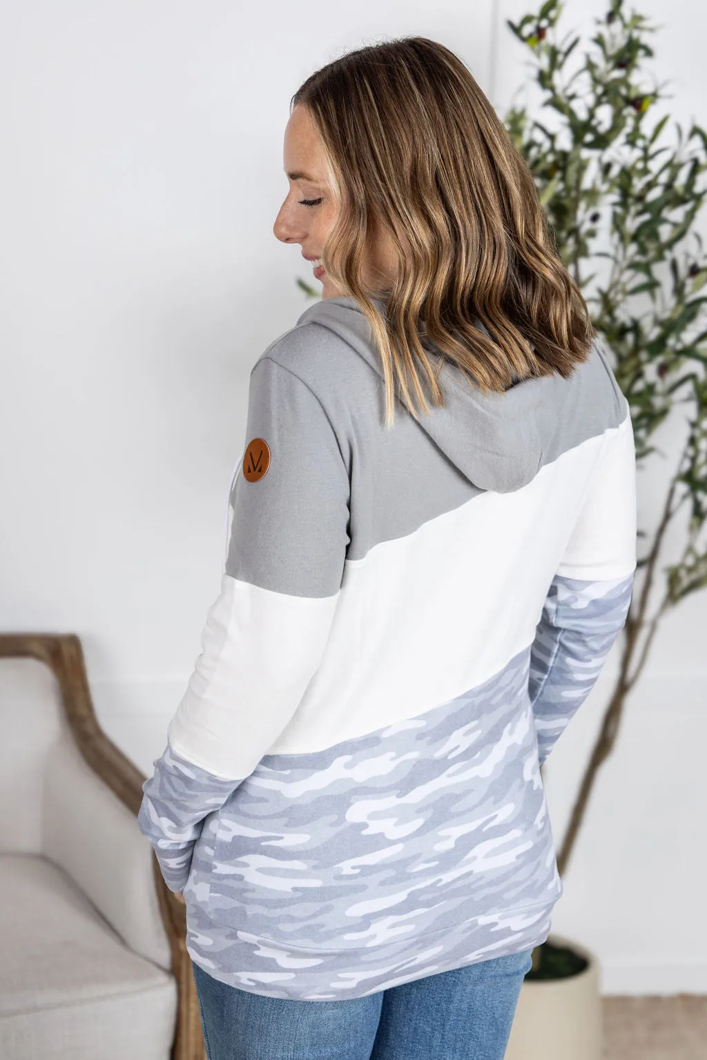 IN PRODUCTION Colorblock Fullzip - Camo