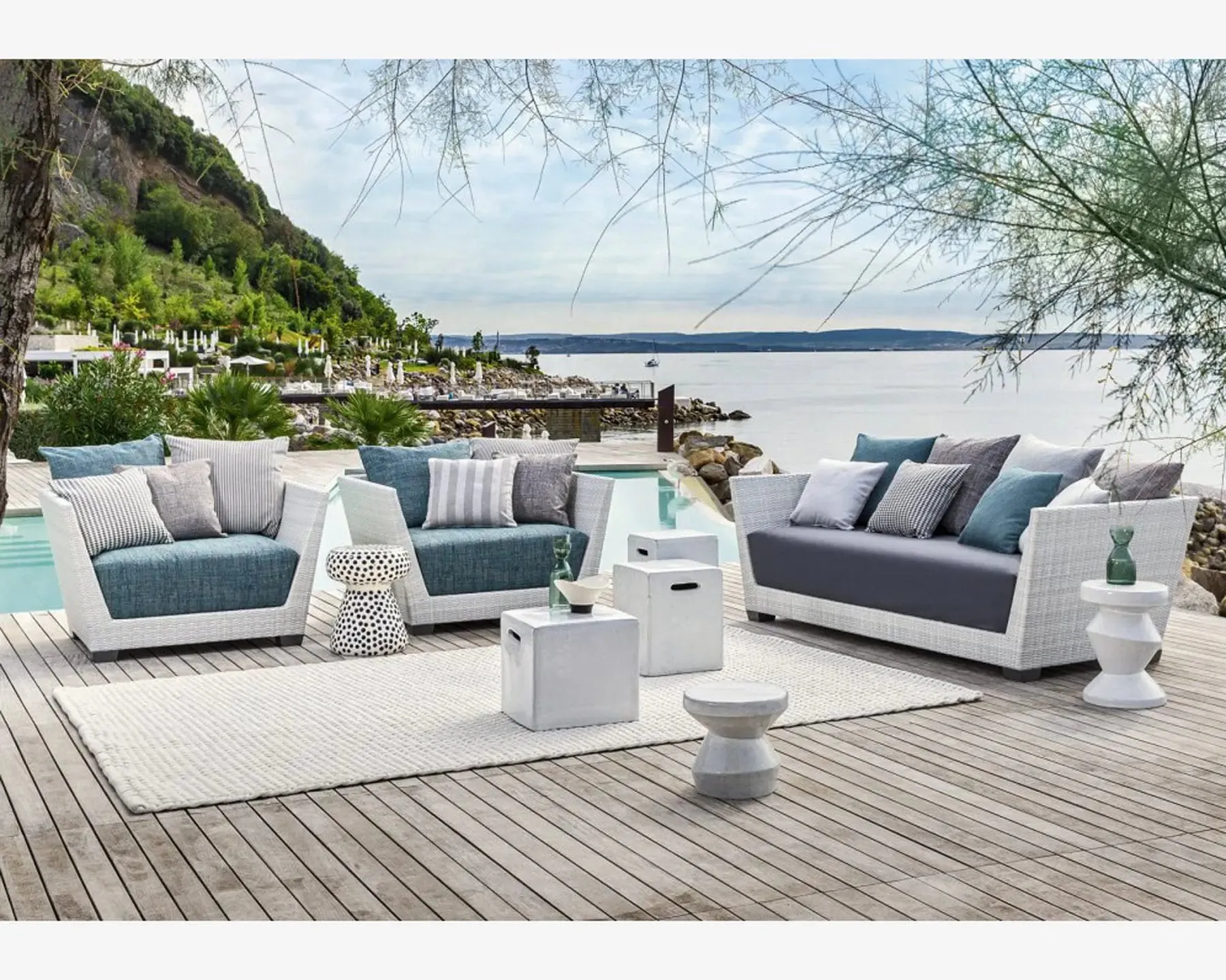 InOut 503 Sofa