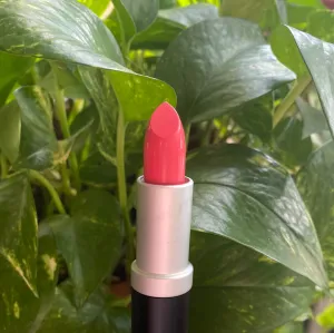 Koi Matte Lipstick