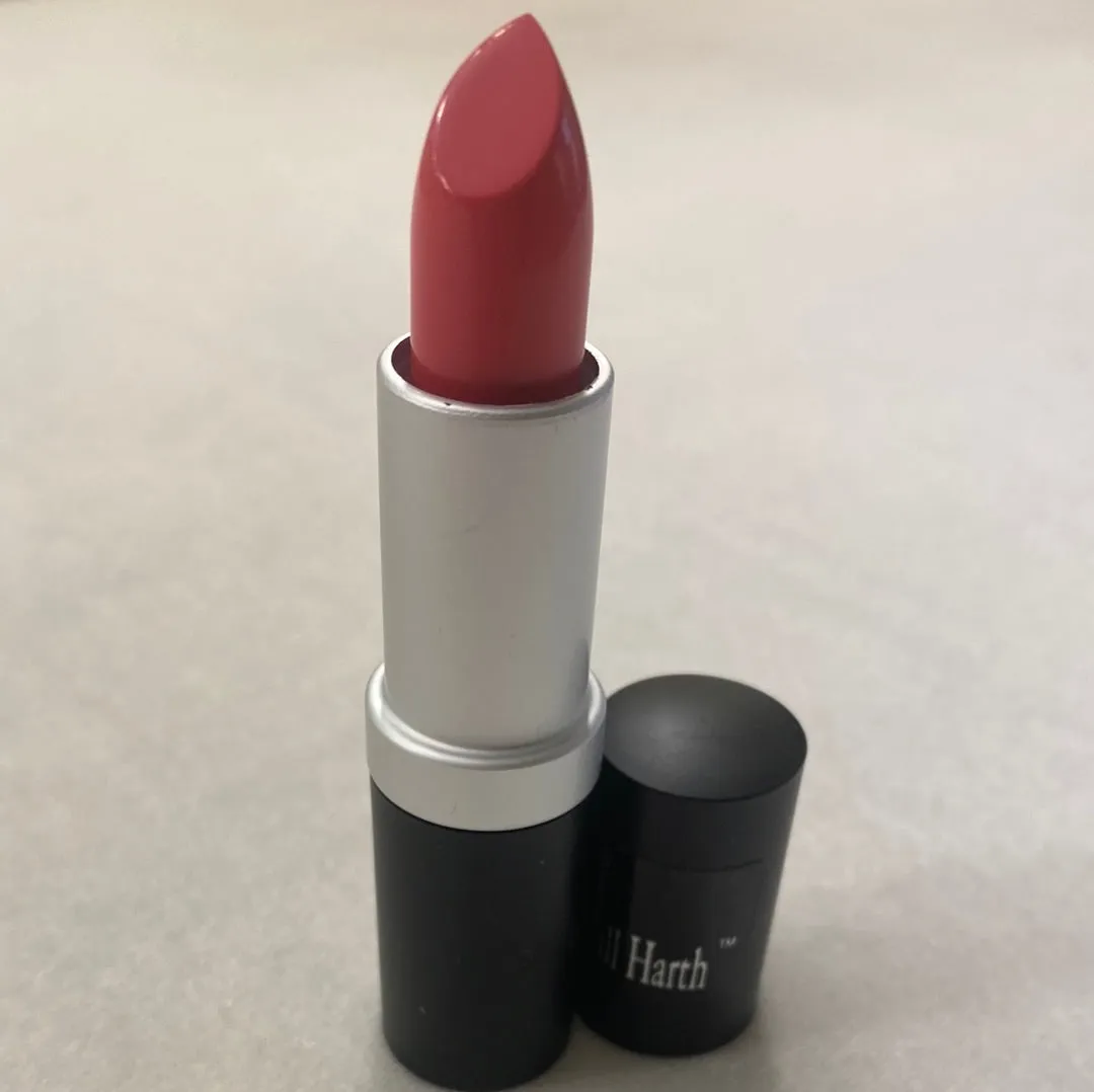 Koi Matte Lipstick