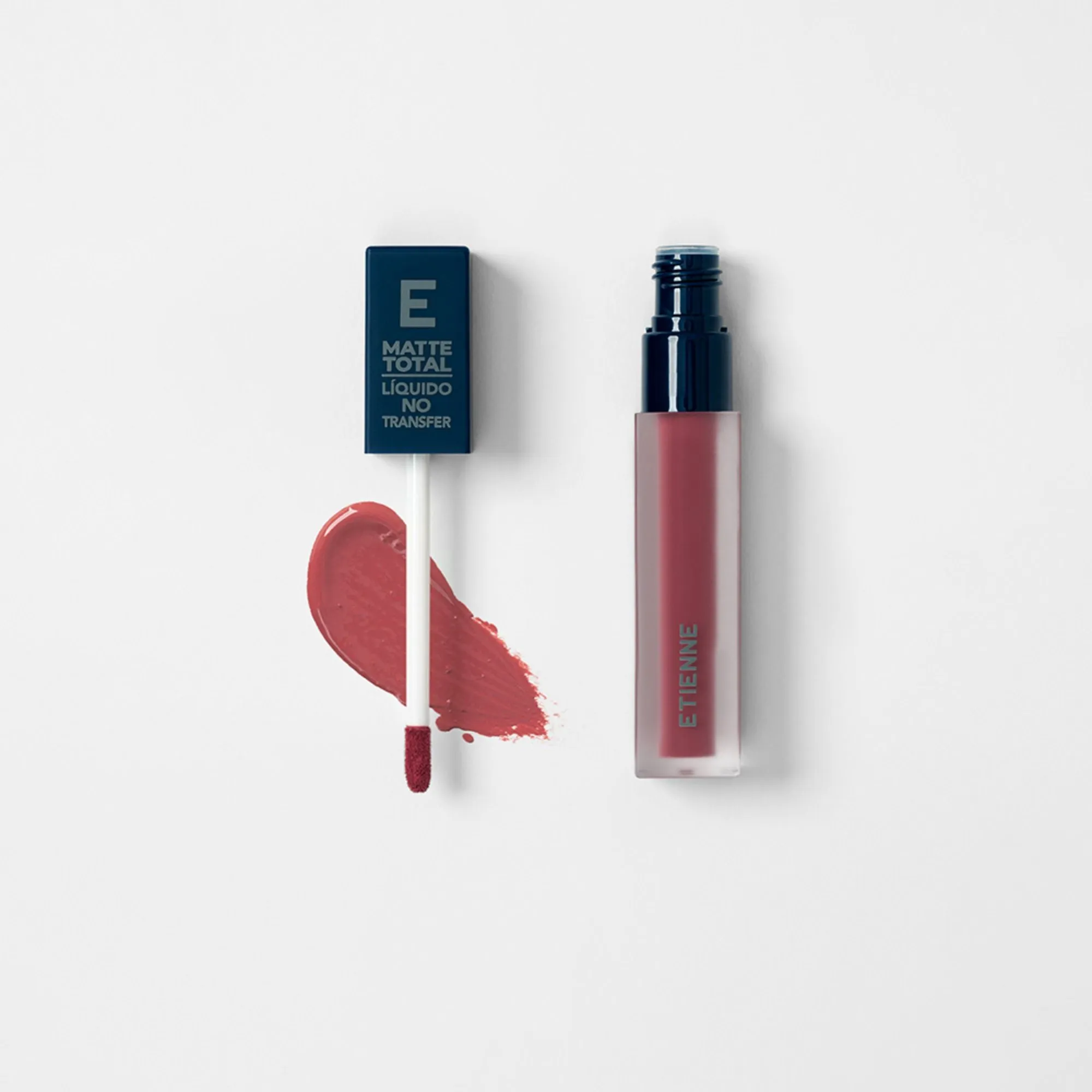 LABIAL LÍQUIDO INSTRANSFERIBLE MATTE TOTAL 02