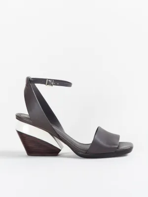 leyna colorblock heel