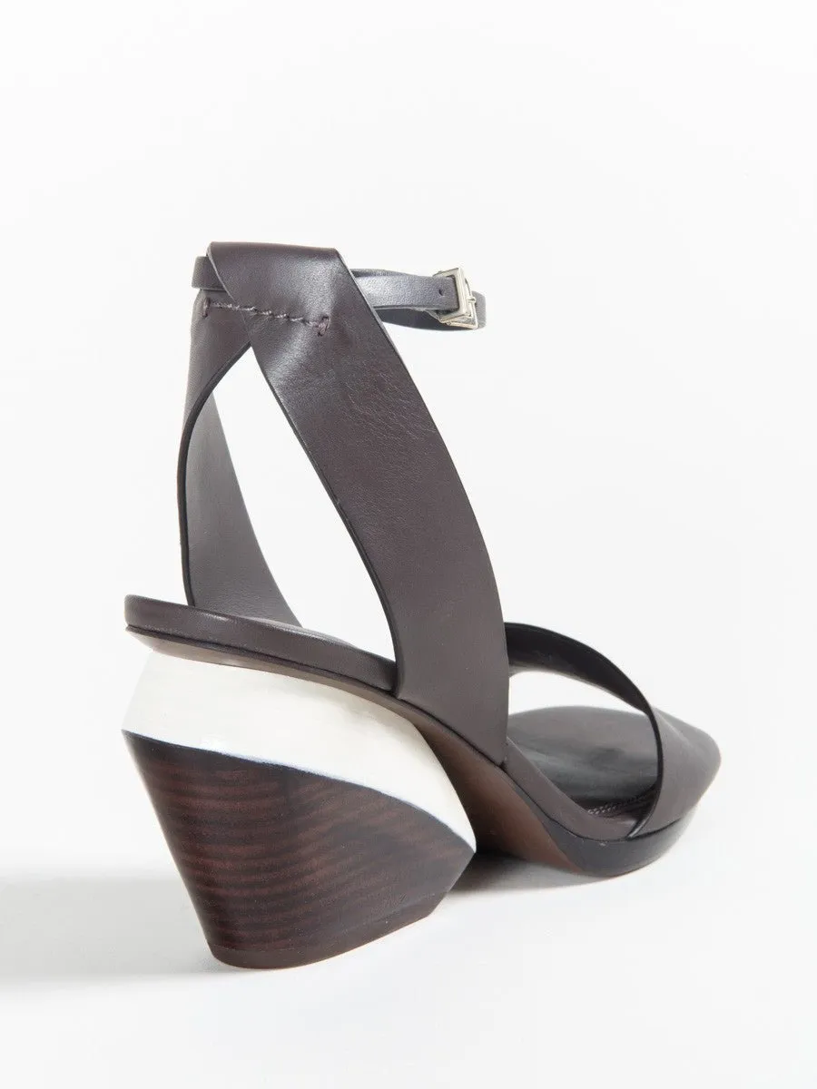 leyna colorblock heel