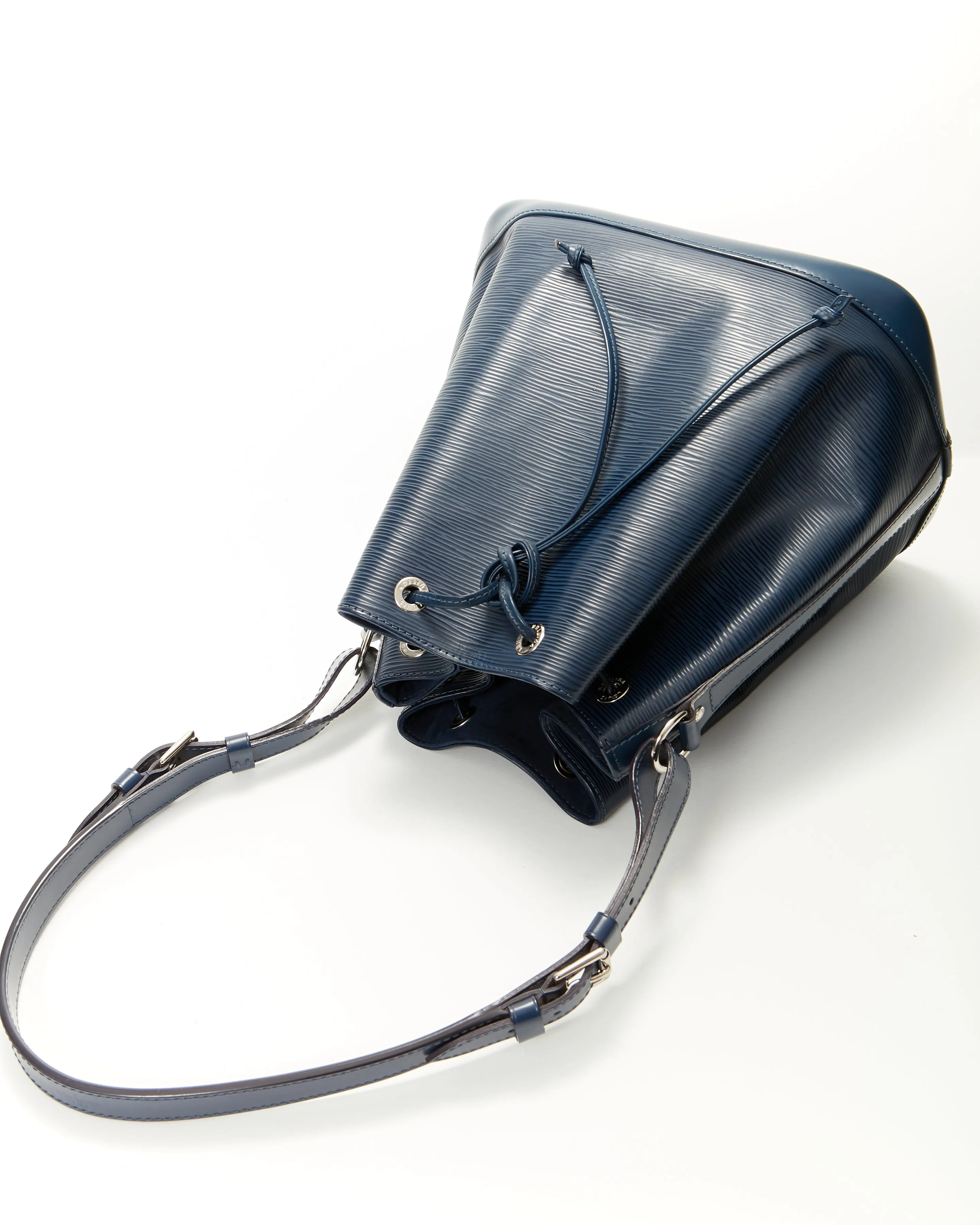 Louis Vuitton Blue Indigo Petit Epi Noe Bucket Bag