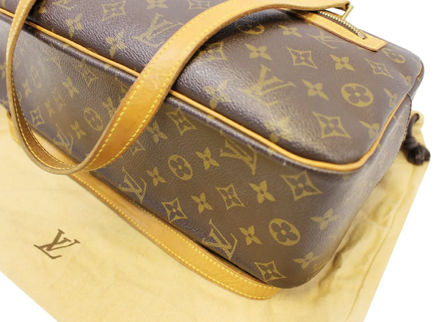 LOUIS VUITTON Monogram Canvas Cite GM Shoulder Bag
