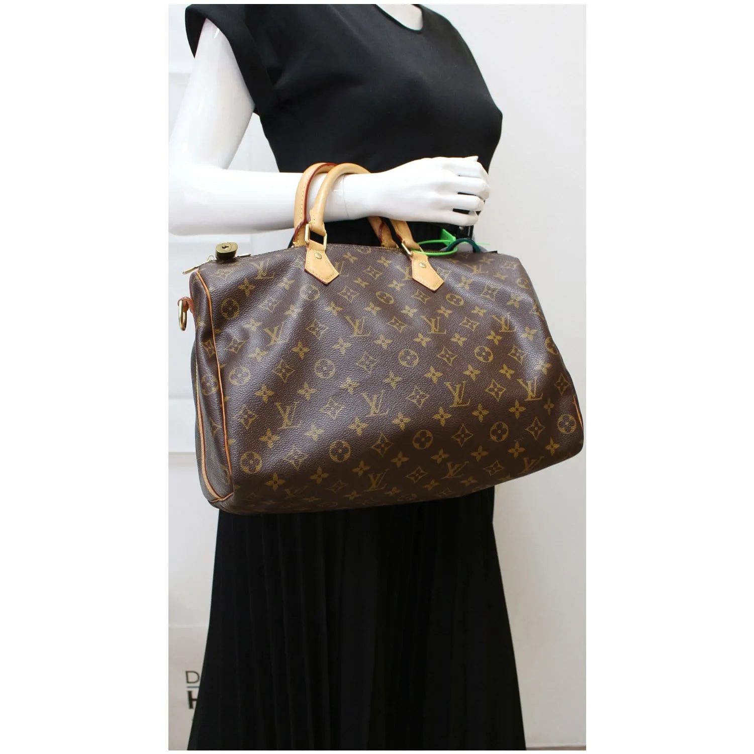 LOUIS VUITTON Speedy 35 Bandouliere Monogram Canvas Satchel Bag Brown