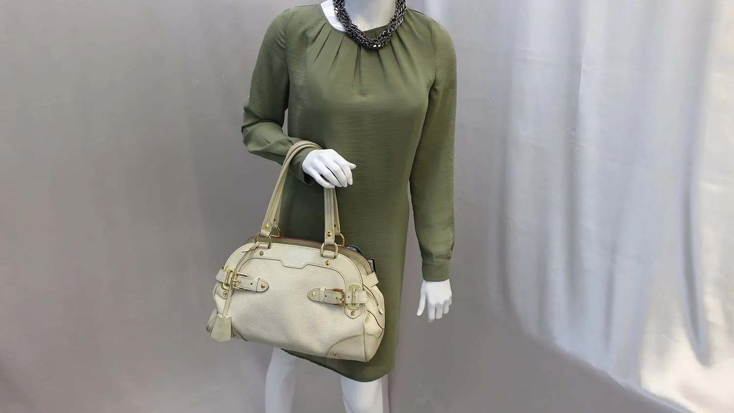 LOUIS VUITTON Suhali Le Radieux White Leather Satchel Bag - Last Call
