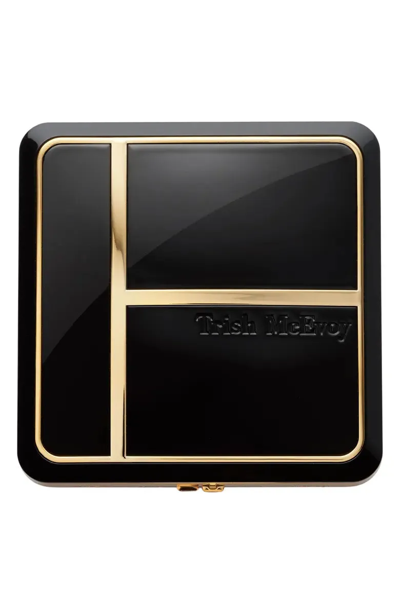 Makeup Wardrobing Deluxe Refillable Compact 1