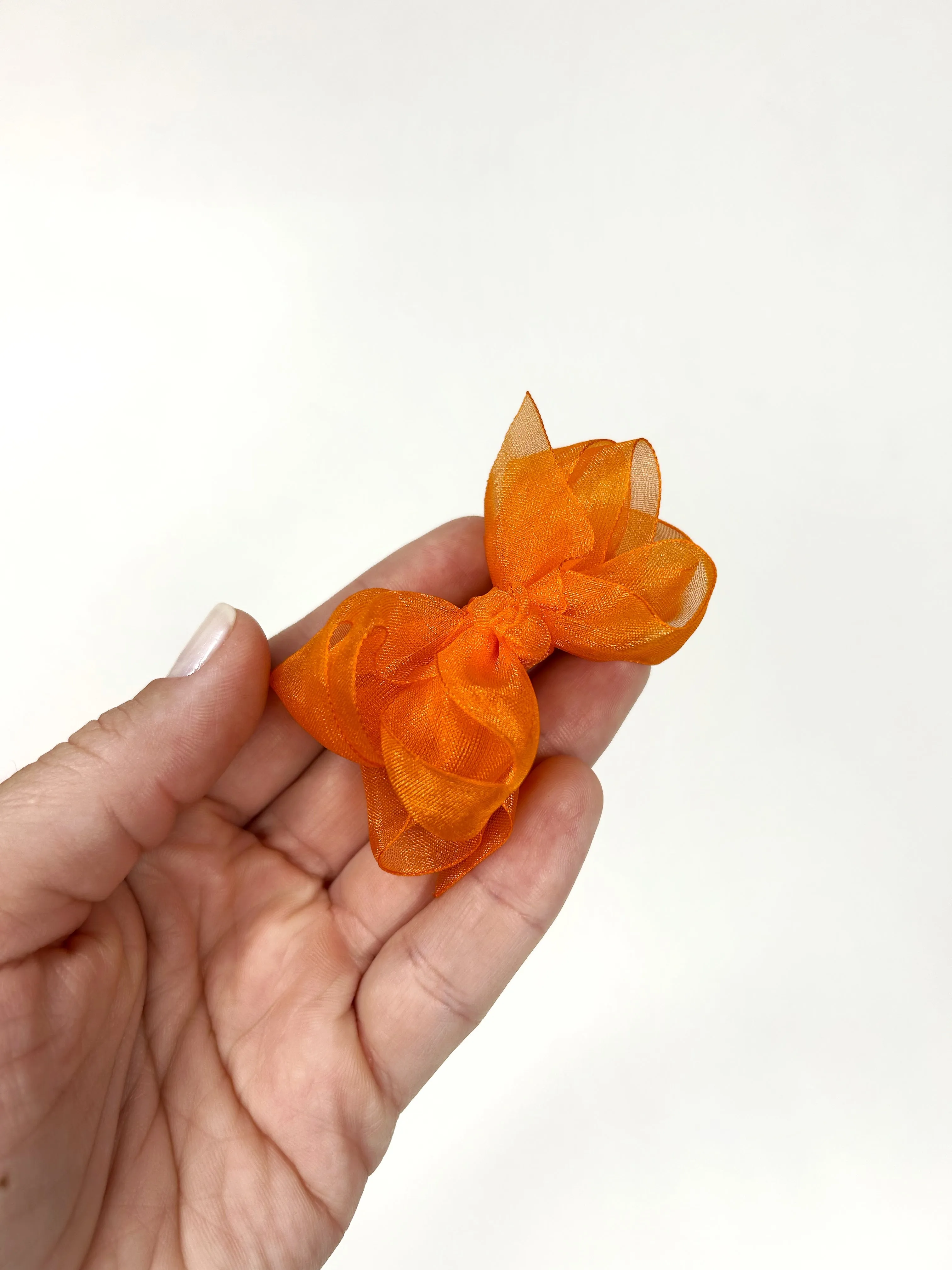 Manu bow - organza Small