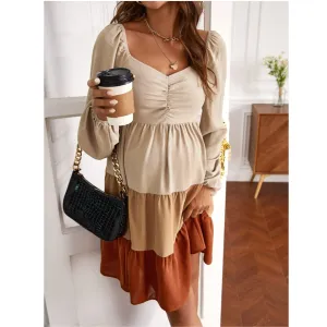 Maternity Sweetheart Neck Ruched Front Colorblock Dress