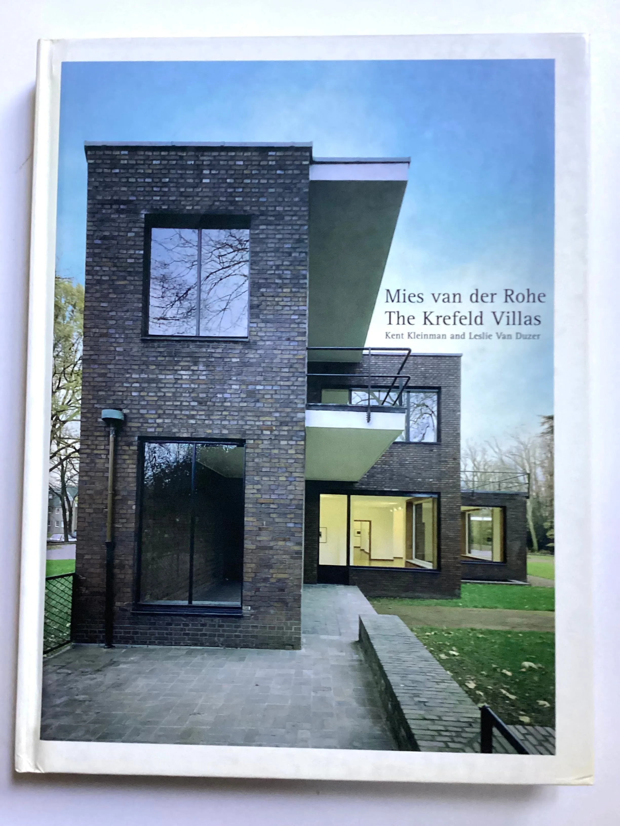 Mies van der Rohe : The Krefeld Villas