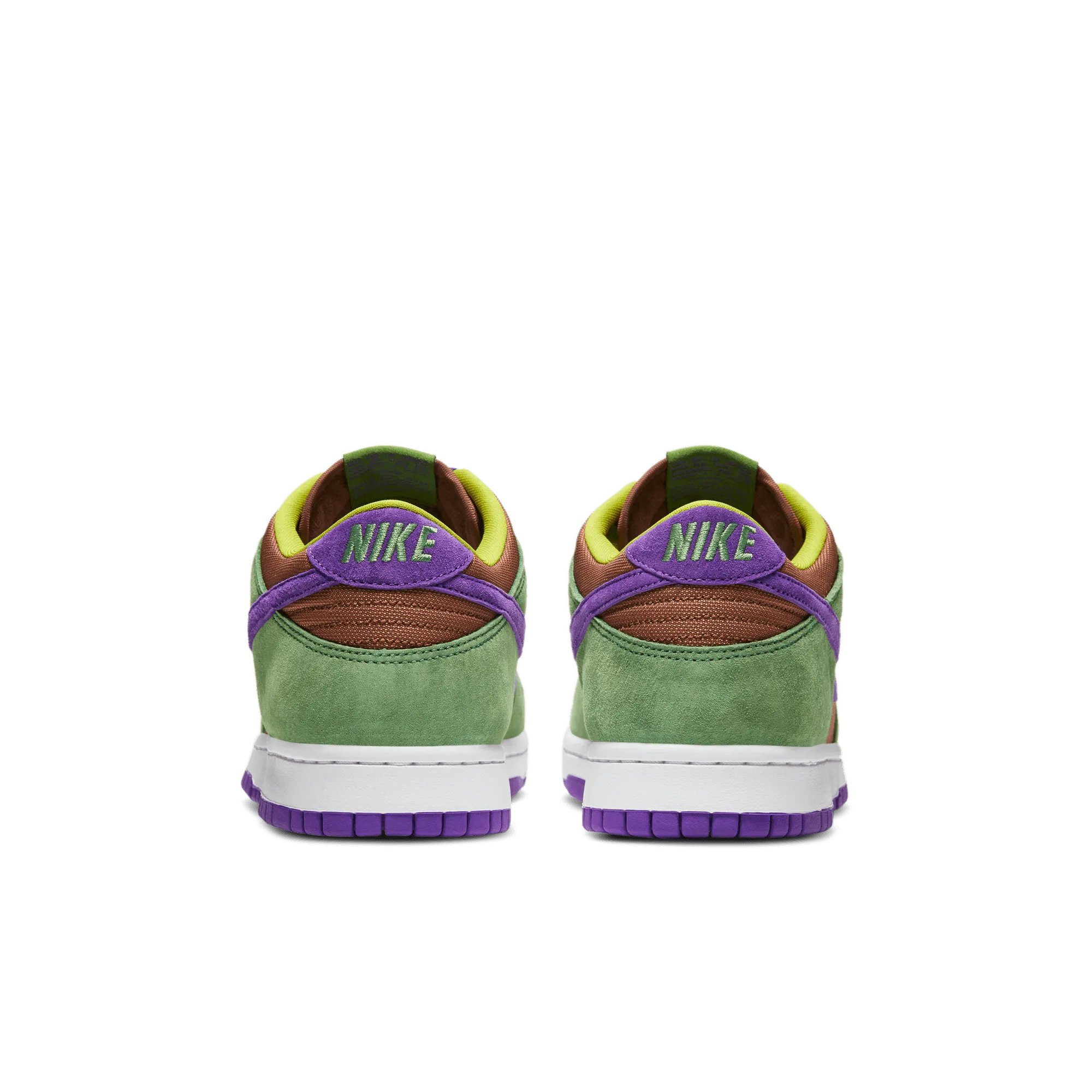 NIKE DUNK LOW SP