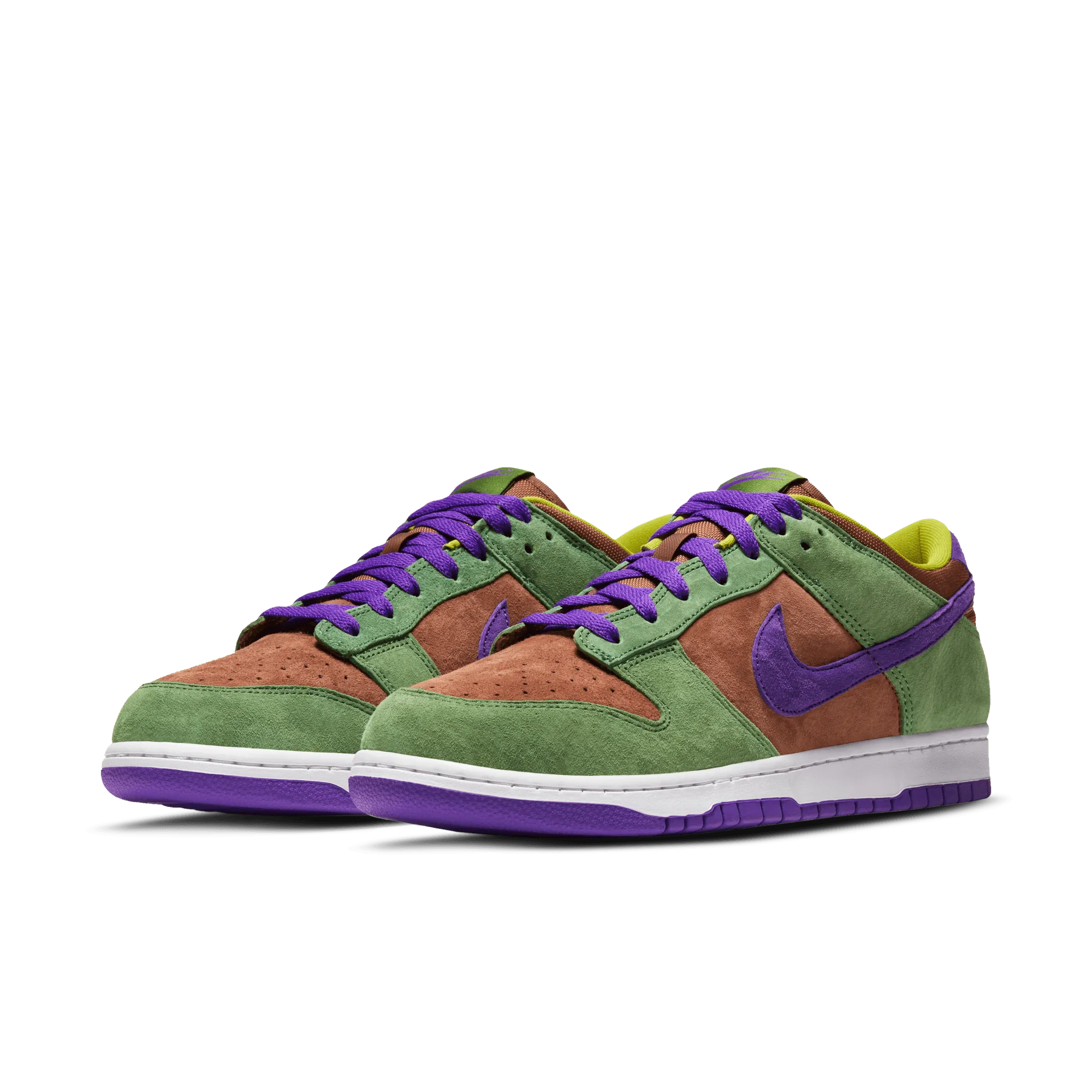 NIKE DUNK LOW SP