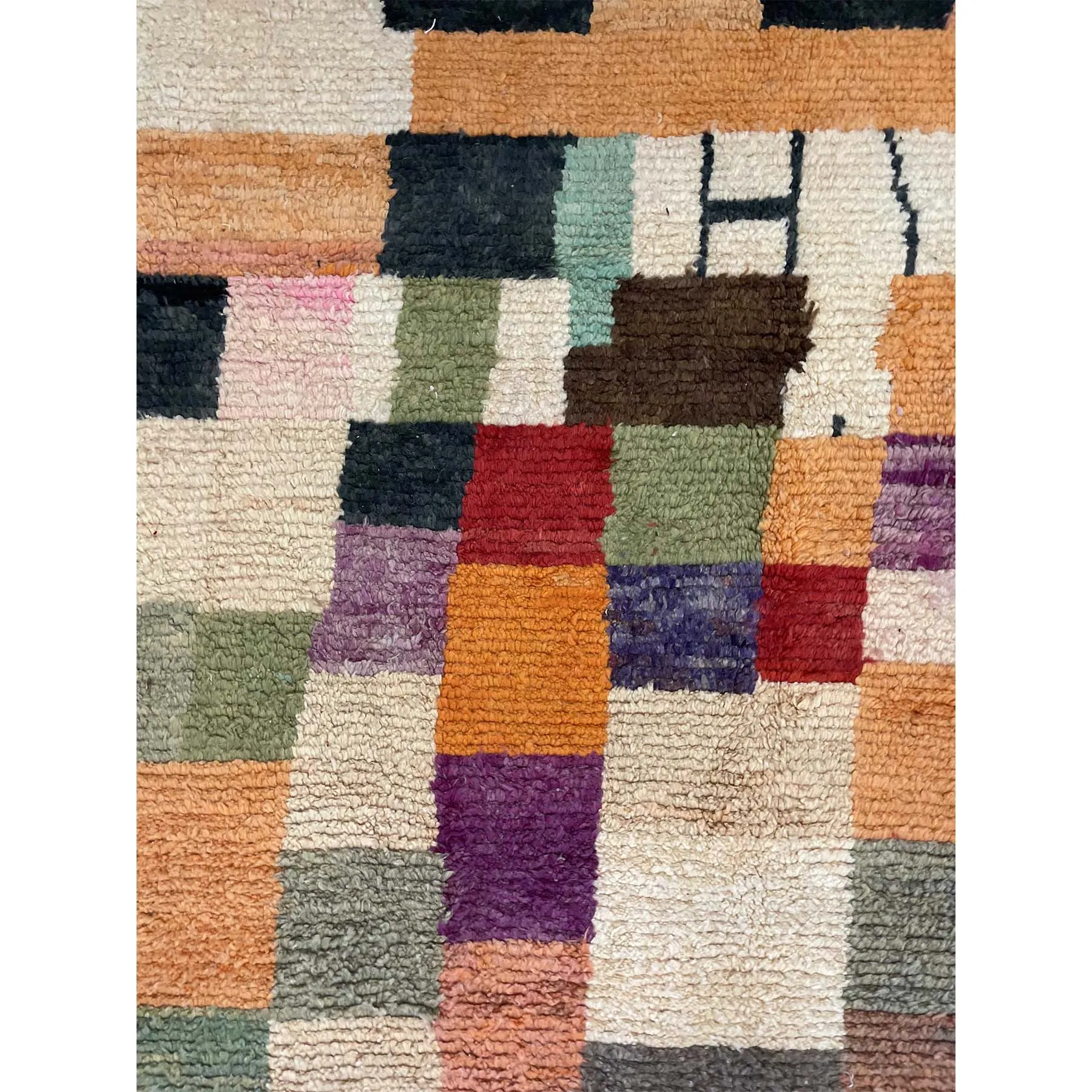 No. 671 | 5' 9" x 8' 5"