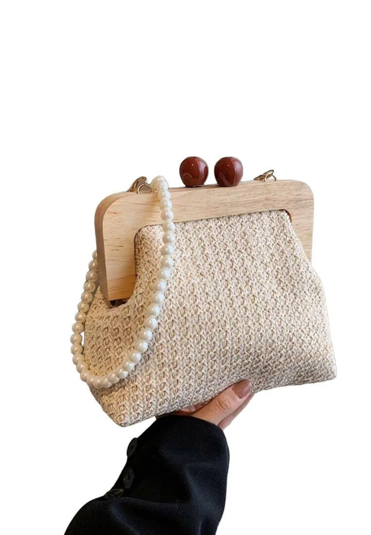 Pearl Handheld Woven Beach Bag