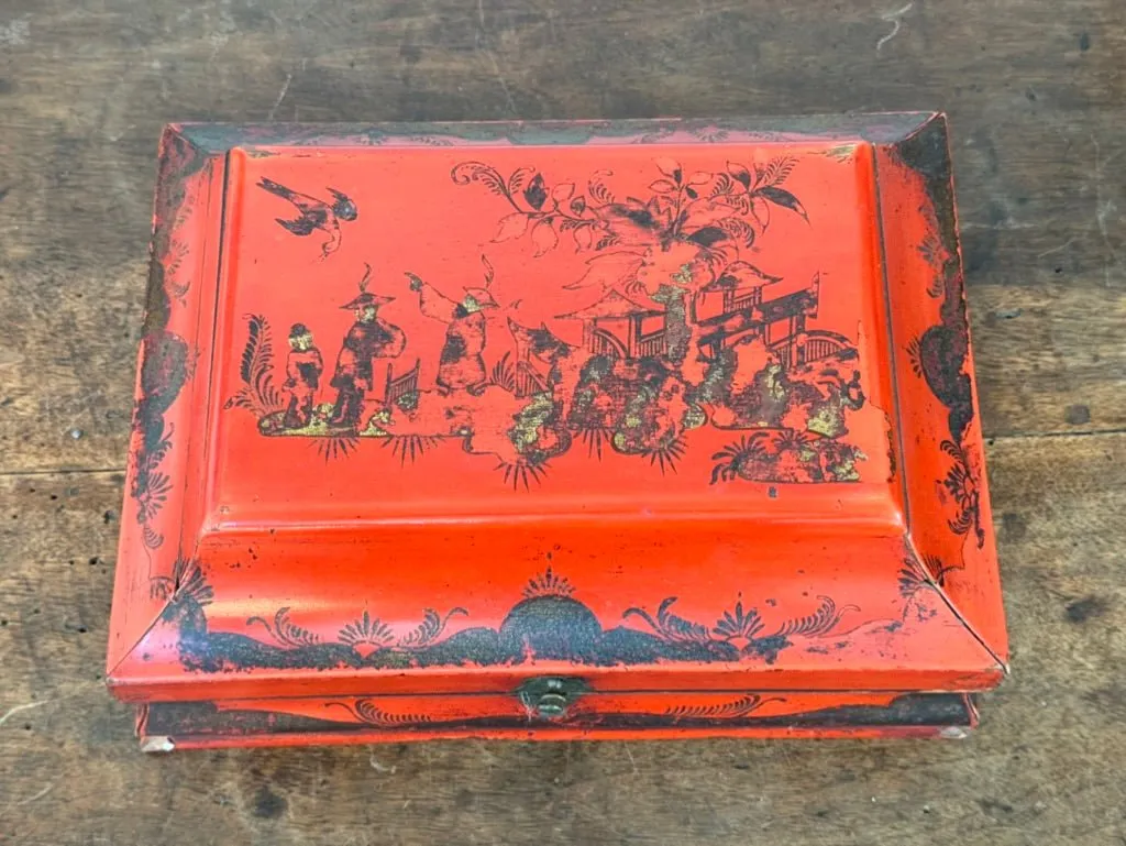 Rare 18th Century French Red Lacquered Wig Box