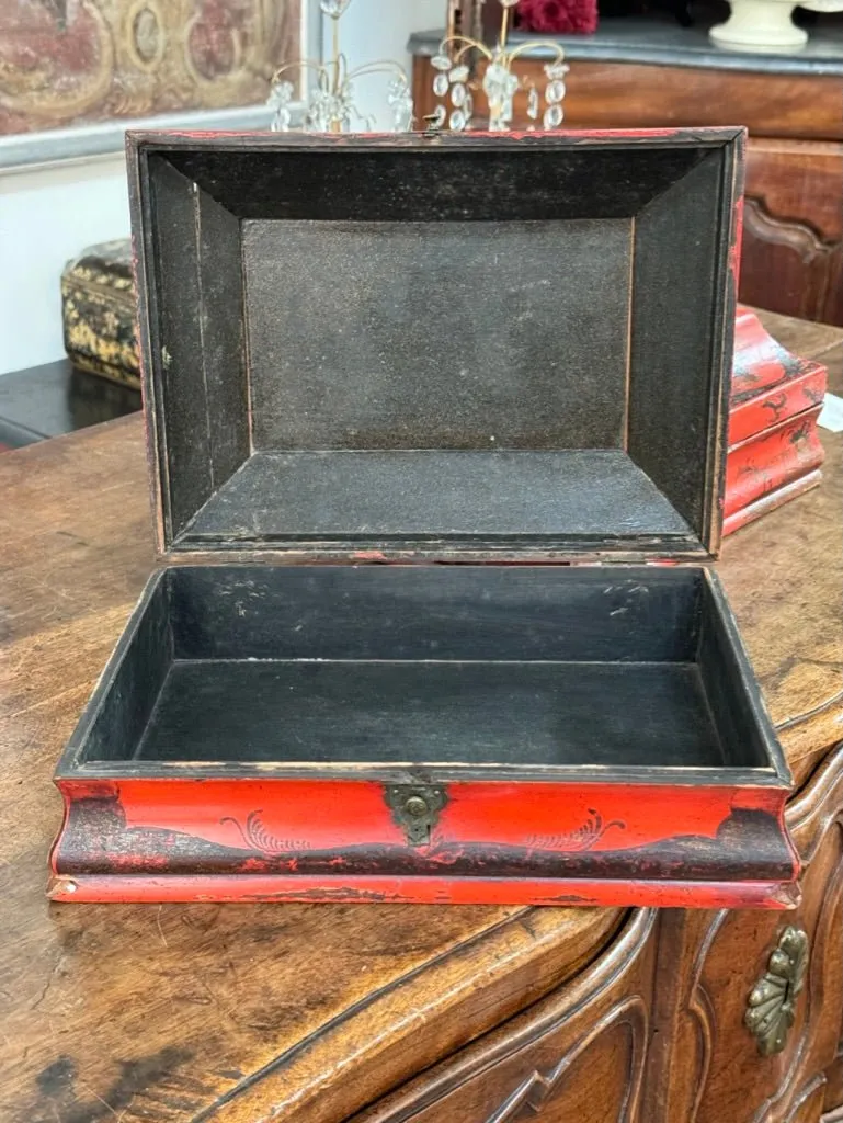 Rare 18th Century French Red Lacquered Wig Box