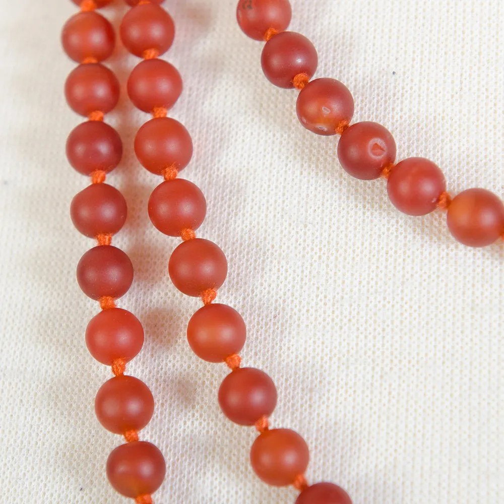 RED ONYX BEADS LONG - 71" (180cm)