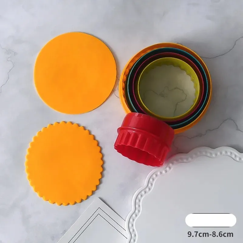 ROUND COOKIE CUTTER SET 5PCS
