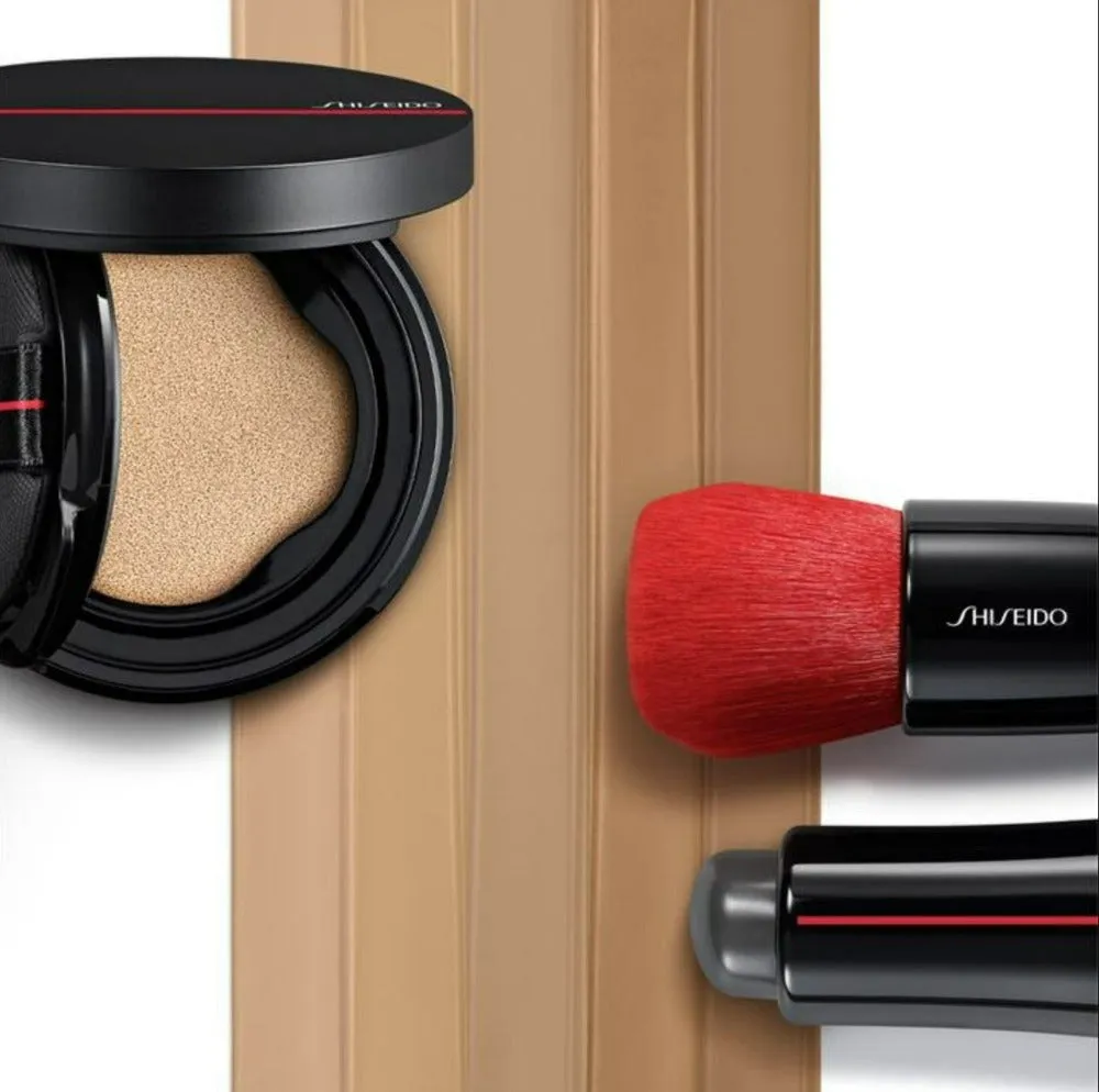 Shiseido Synchro Skin Self-Refreshing Cushion Compact Foundation