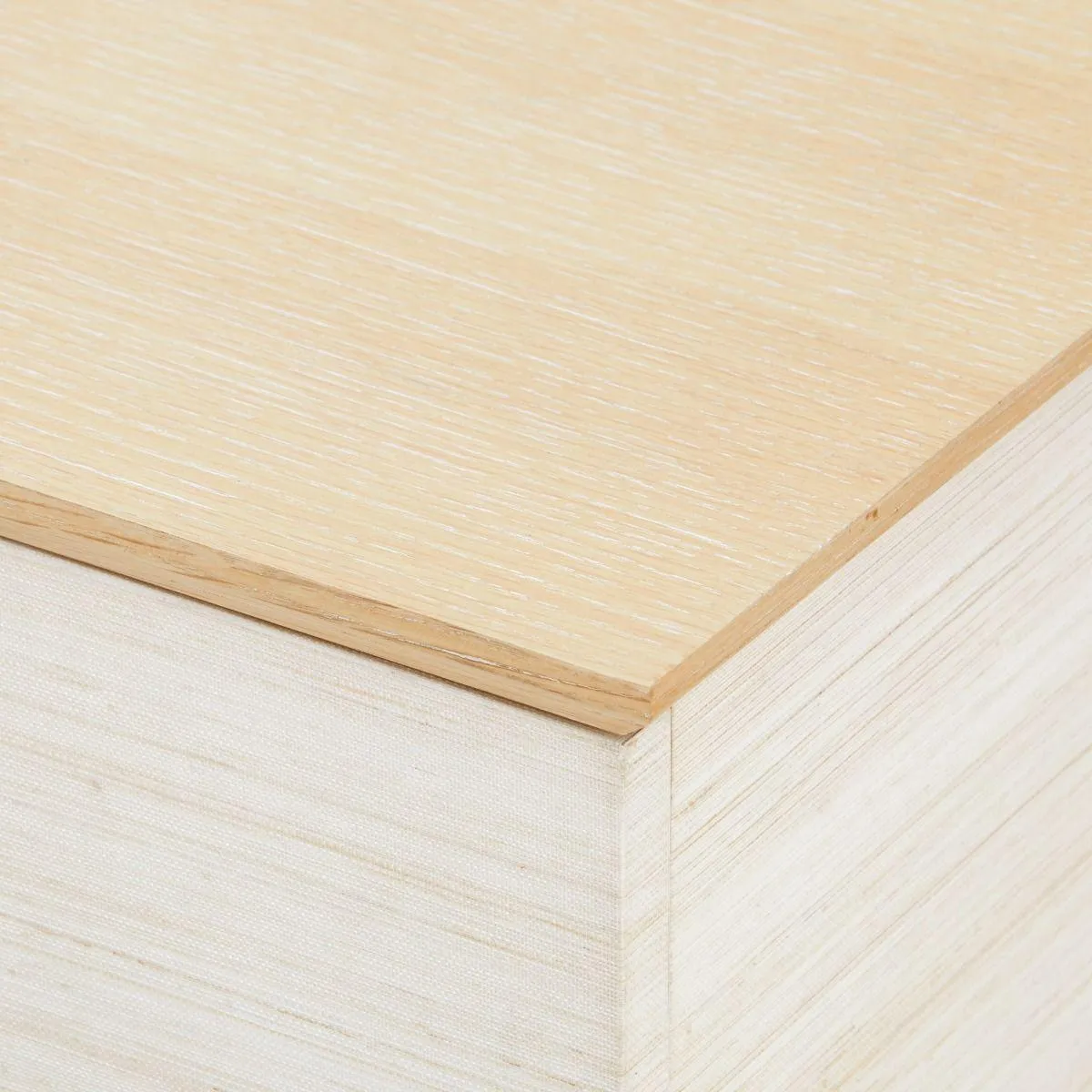 Simon 3-Drawer & 4-Door Cabinet / Light Natural Shimmer