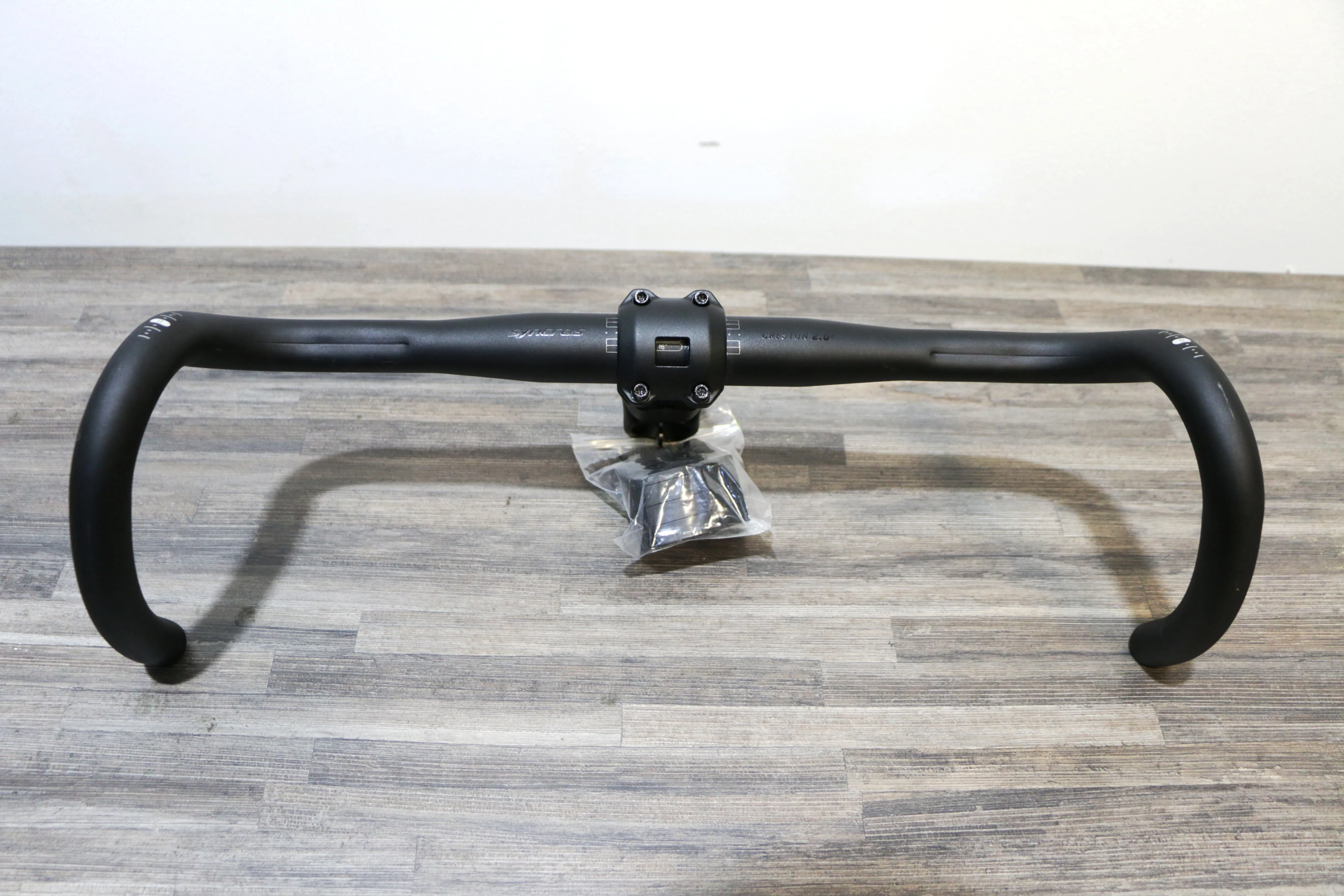 SYNCROS Creston 2.0 Handlebar   RR 2.0 Stem (OEM)