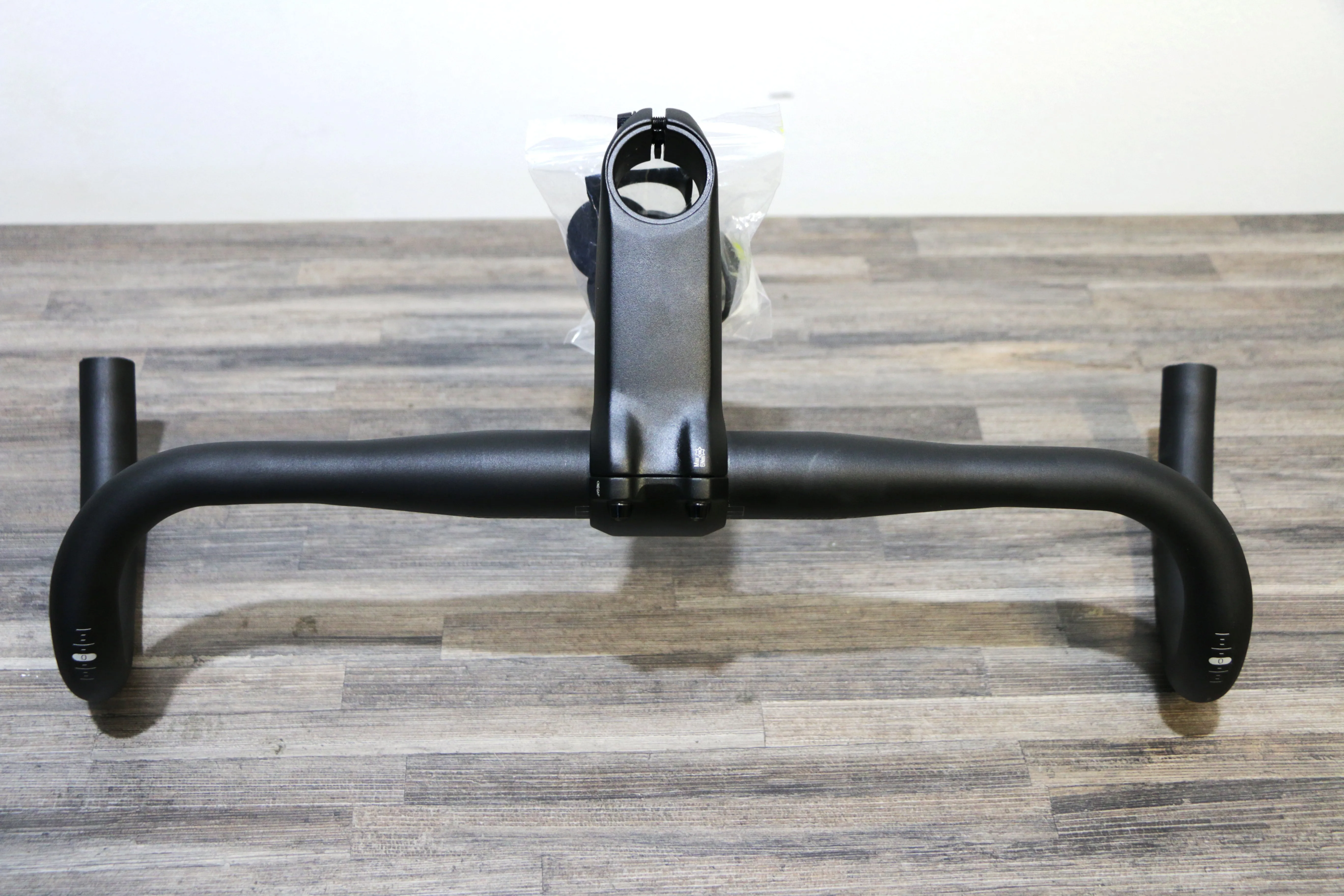 SYNCROS Creston 2.0 Handlebar   RR 2.0 Stem (OEM)