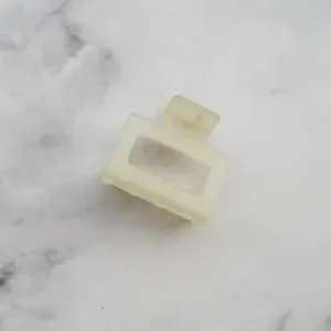 Tiepology - Ice Matte Kylie Hair Clip (Ice Ivory)